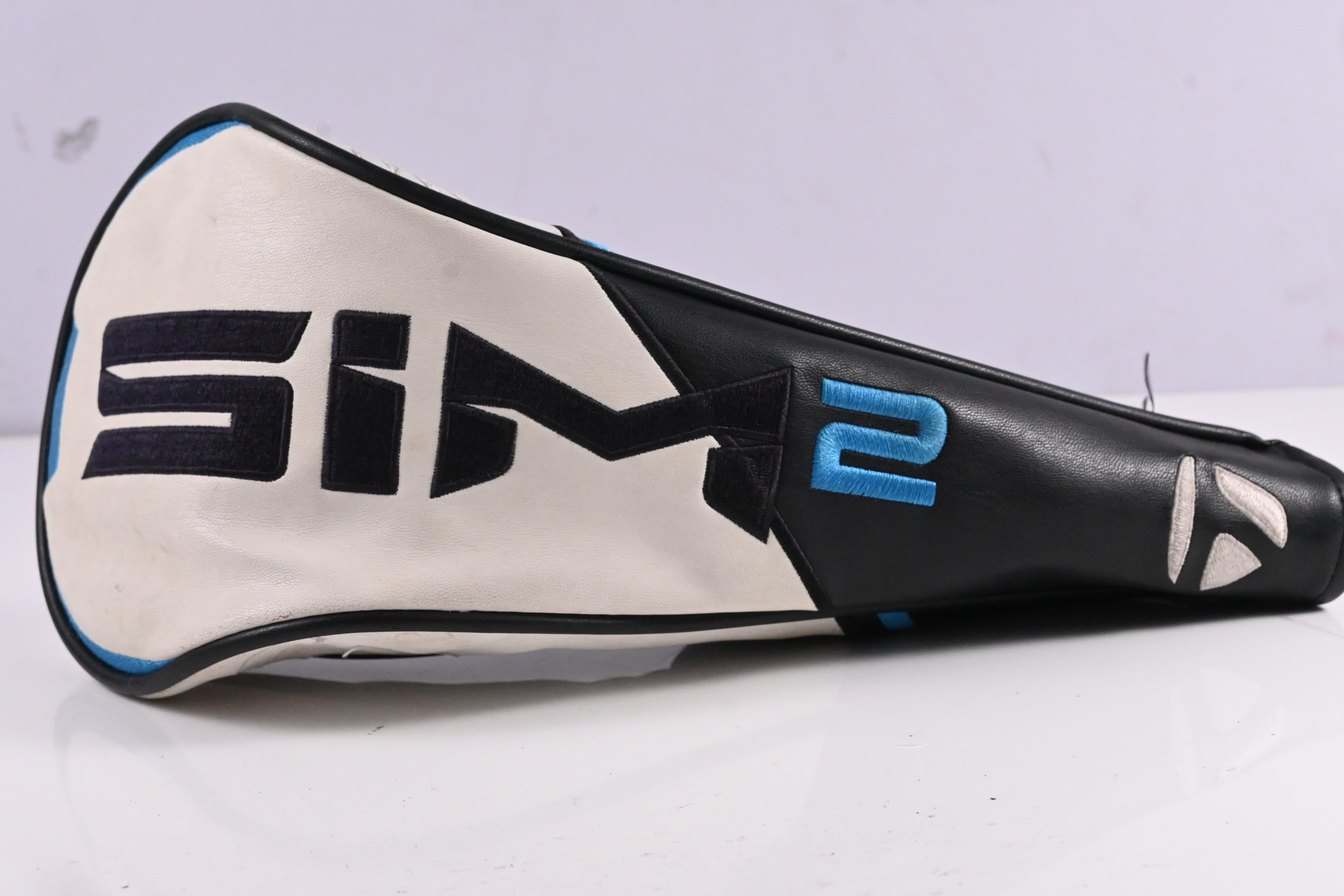 Taylormade SIM2 Max D Driver / 9 Degree / Regular Flex Kai'li Blue Darkwaves CB