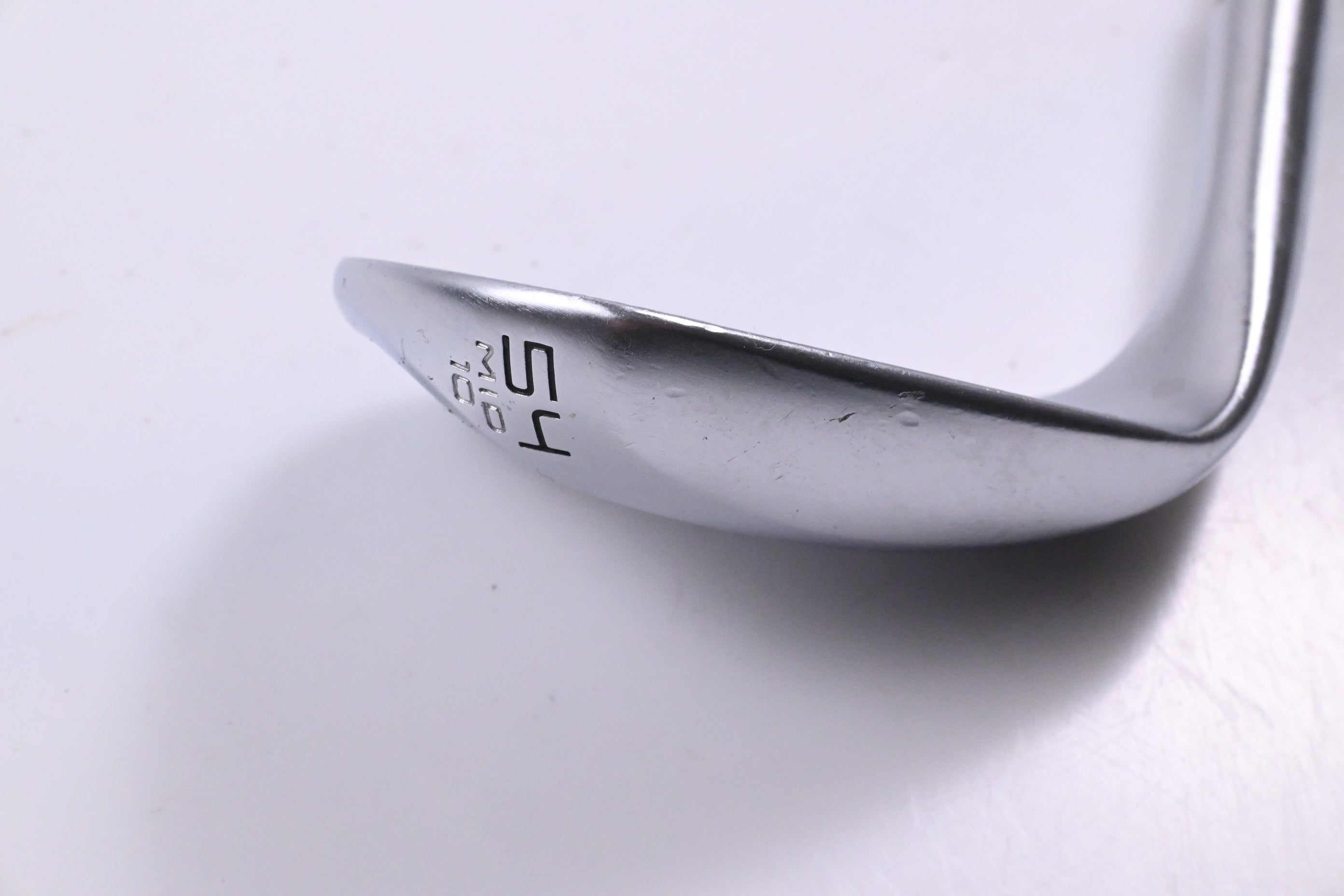 Cleveland RTZ Sand Wedge / 54 Degree / Wedge Flex Dynamic Gold Spinner Shaft