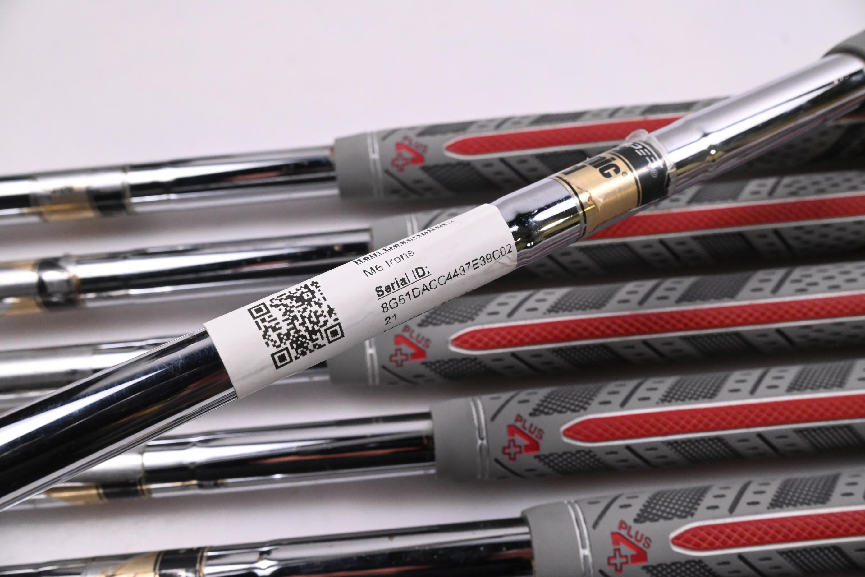 Taylormade M6 Irons / 4-PW+SW / Stiff Flex Dynamic Gold S300 Shafts