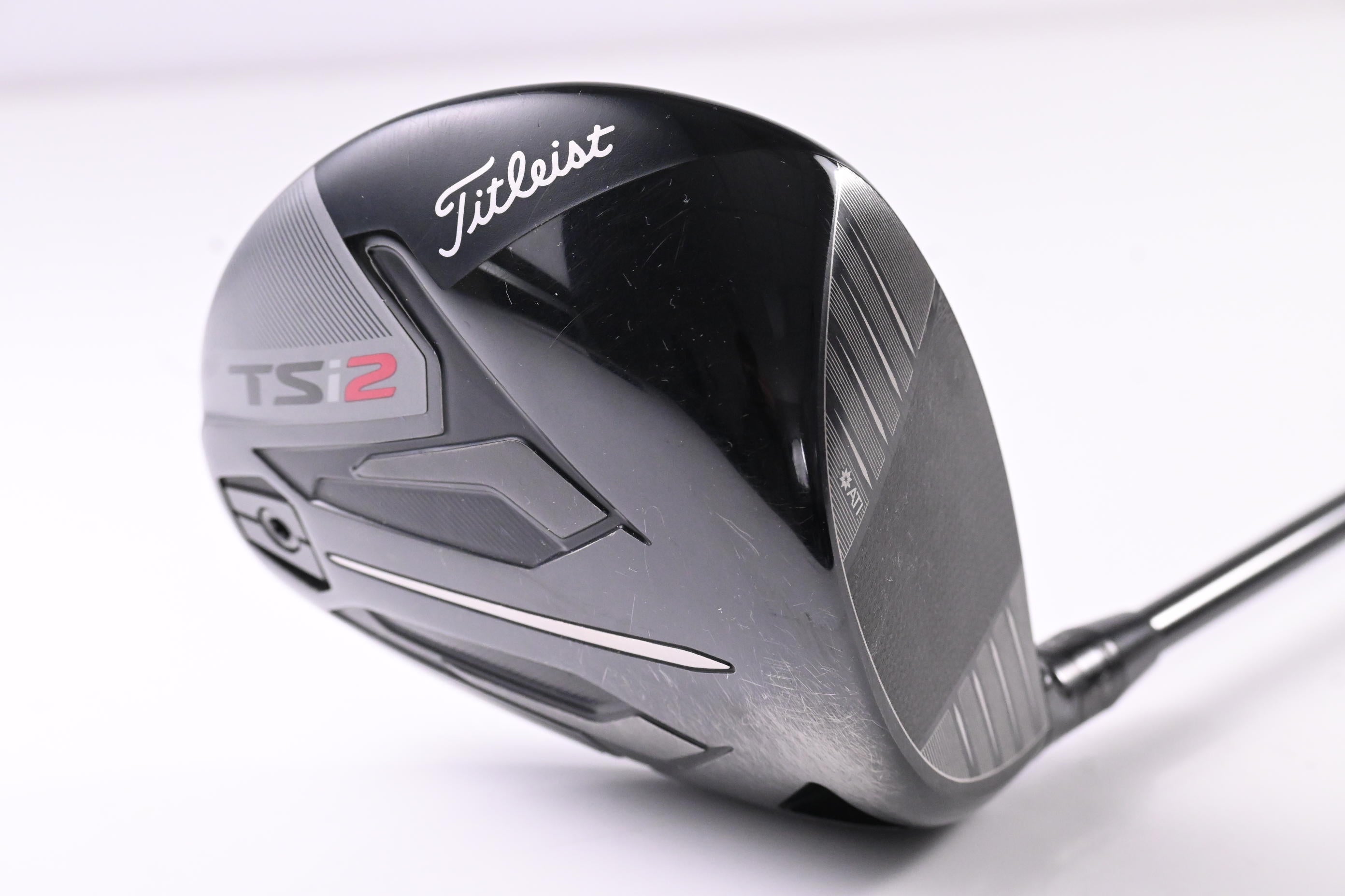 Titleist TSi2 Driver / 9 Degree / Stiff Flex HZRDUS Smoke iM10 Green 60 Shaft