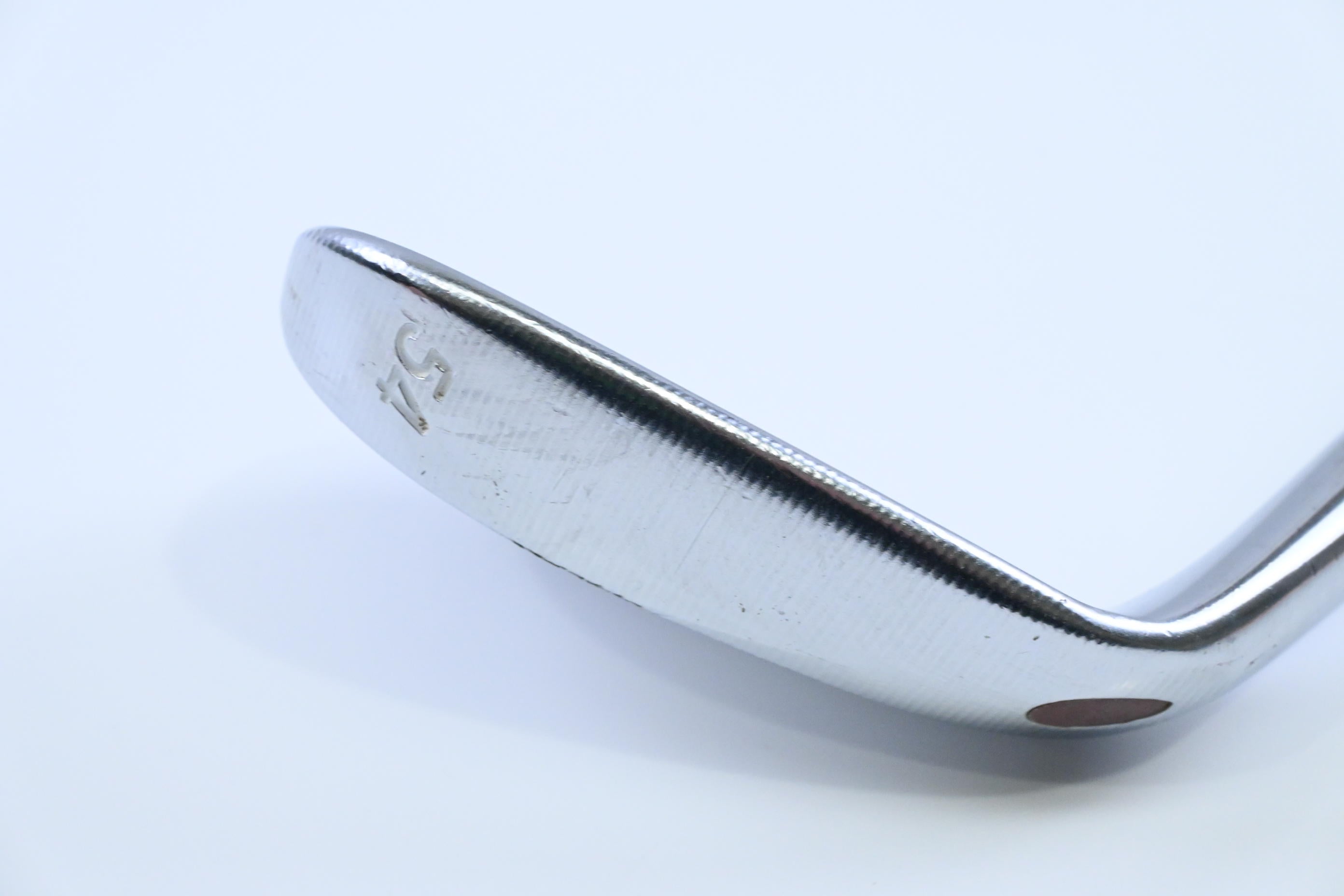 Taylormade Milled Grind Sand Wedge / 54 Degree / Wedge Flex Dynamic Gold Shaft