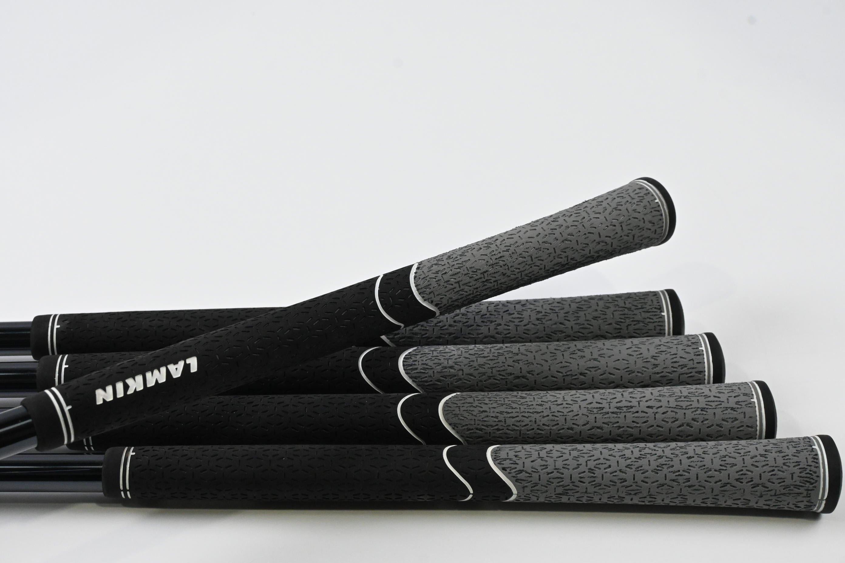 Callaway Apex Ai200 Irons / 7-PW+AW / Senior Flex UST Recoil HDC Dart 70