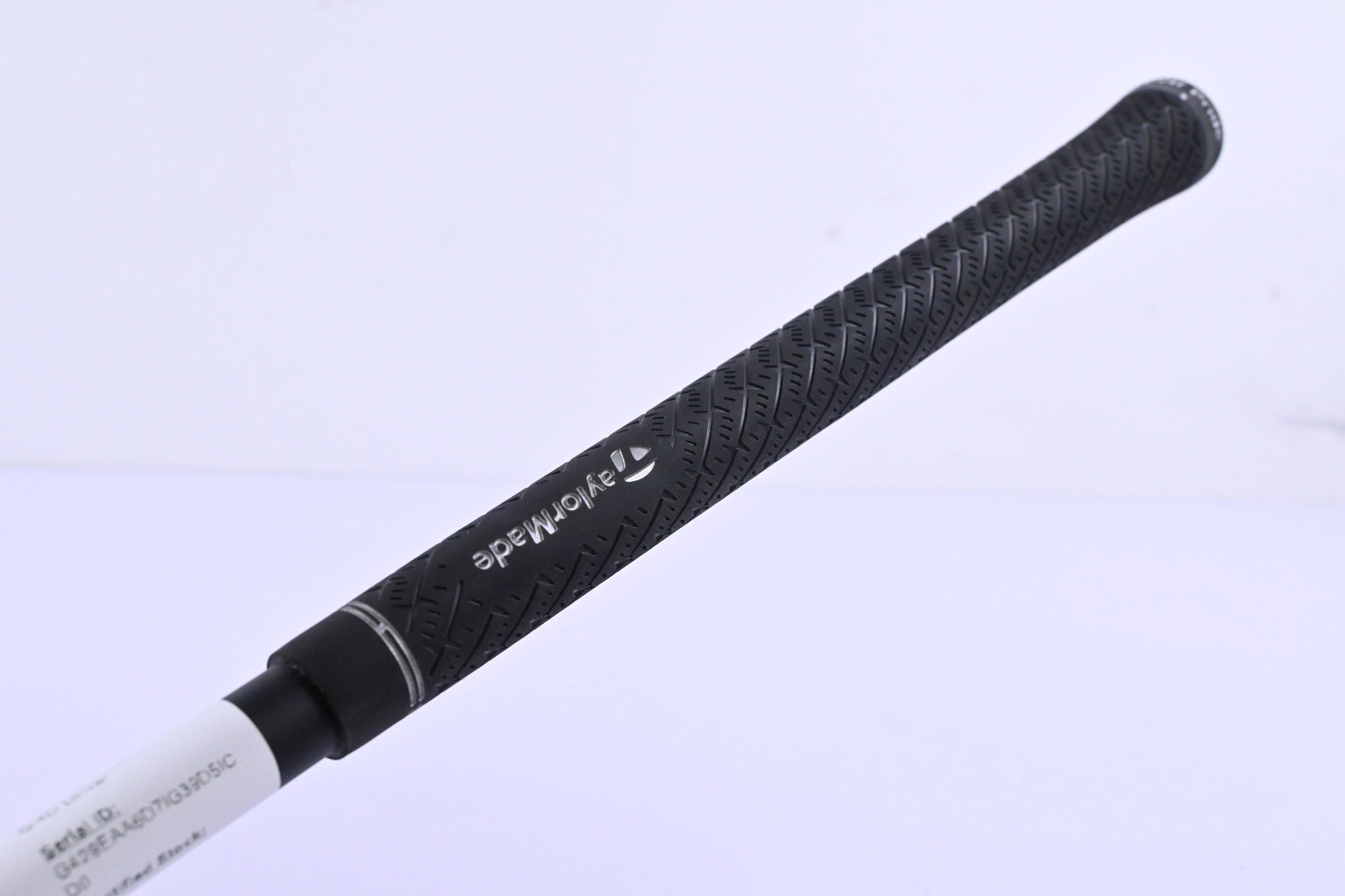 Taylormade Qi4D Driver / 10.5 Degree / Regular Flex REAX 50 Shaft