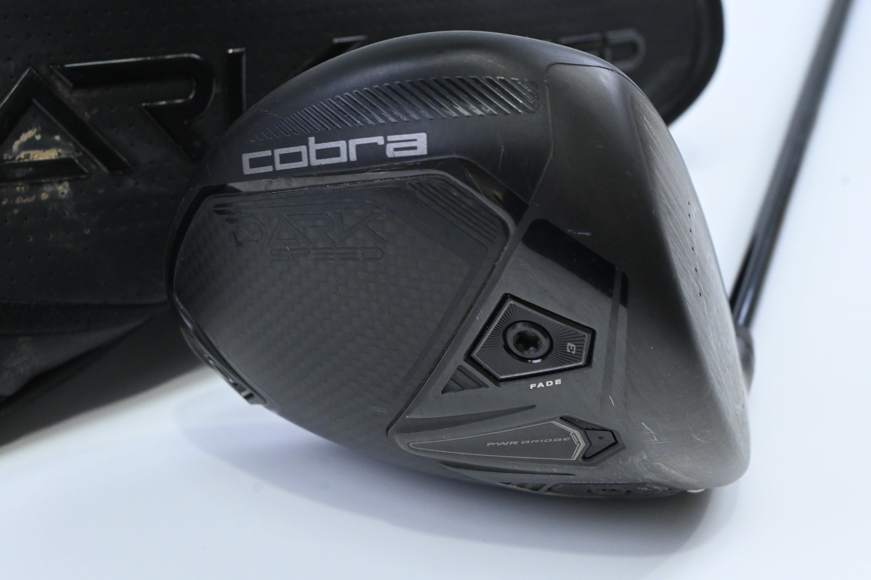 Cobra Darkspeed LS Driver / 8 Degree / Stiff Flex UST Lin-Q M40X White 6 Shaft