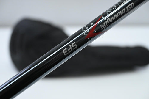 Cobra Darkspeed X Driver / 10.5 Degree / Regular Flex UST Lin-Q M40X Red 5 Shaft