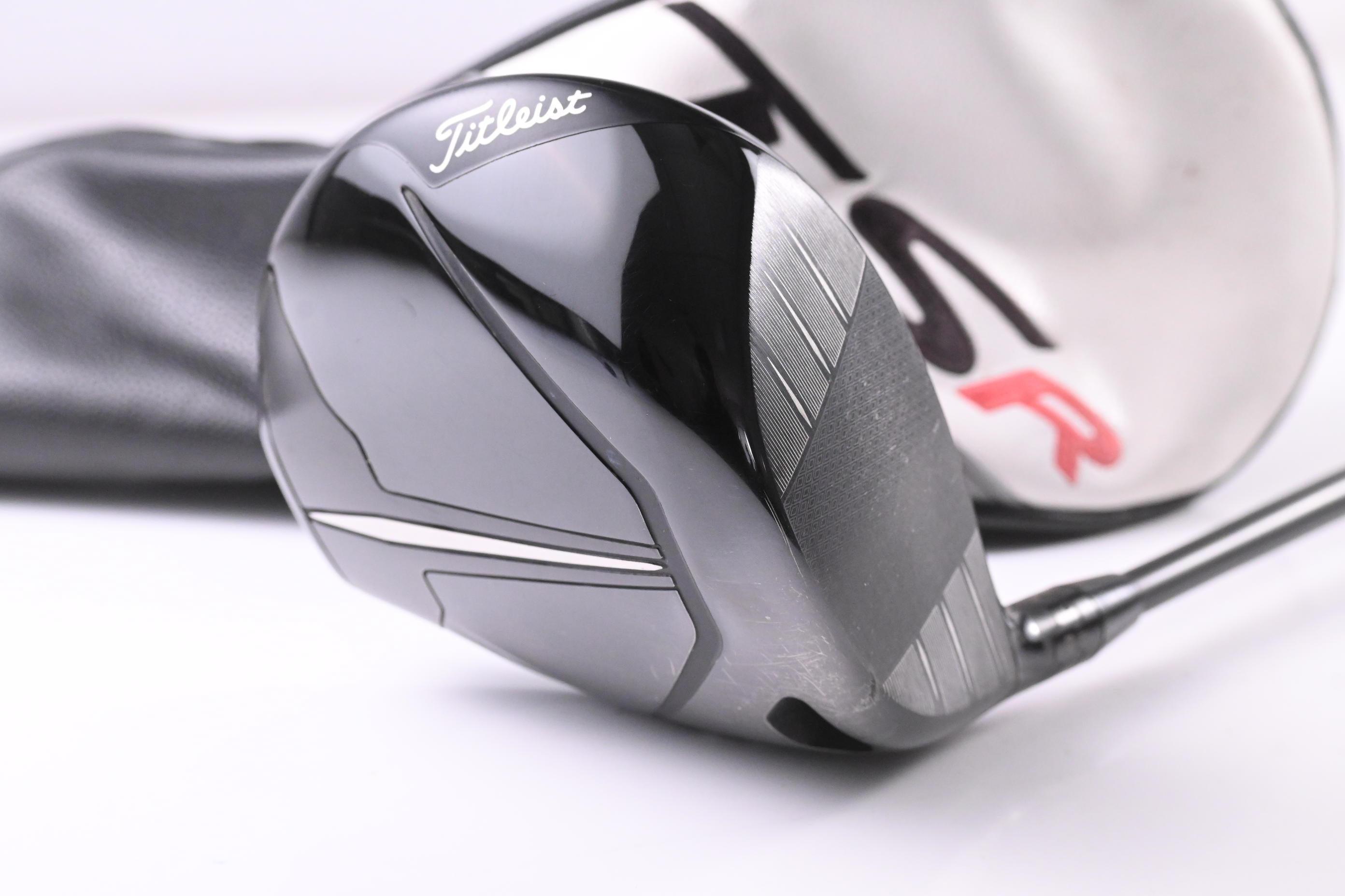 Titleist TSR2 Driver / 10 Degree / Regular Flex HZRDUS CB Red 50 Shaft