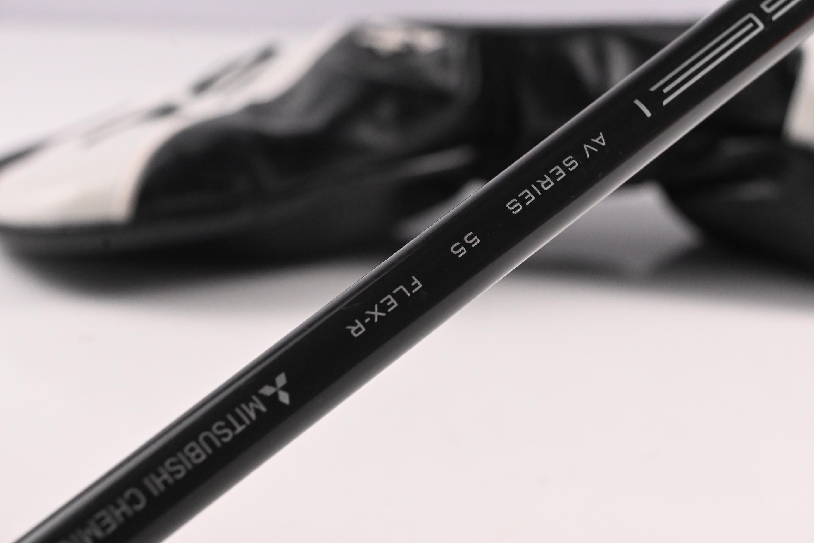 Titleist TS2 Driver / 10.5 Degree / Regular Flex Tensei AV Raw Blue 55 SFW Shaft