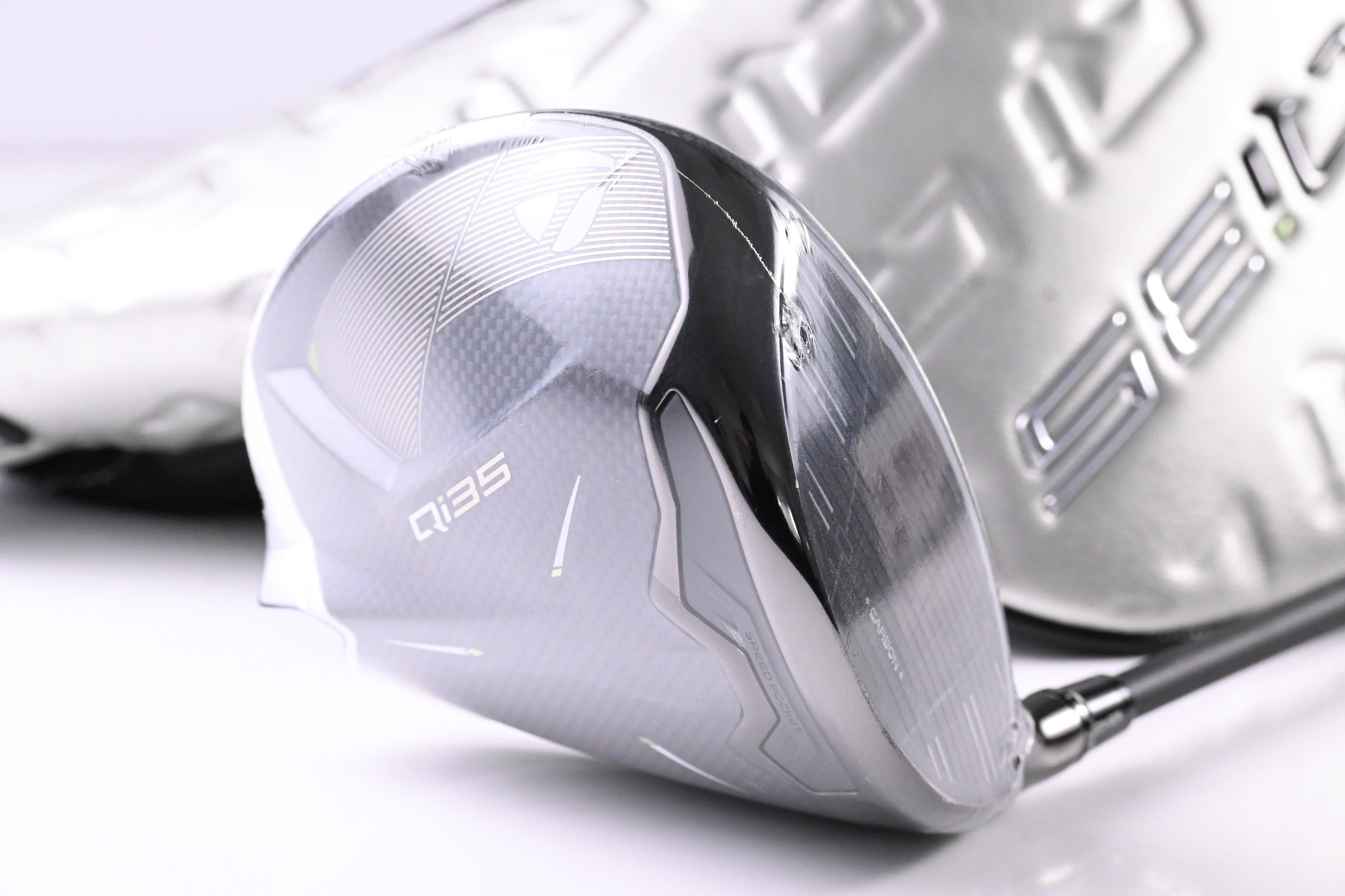 Taylormade Qi35 Max Lite Driver / 12 Degree / Regular Flex Vanquish 4 Shaft