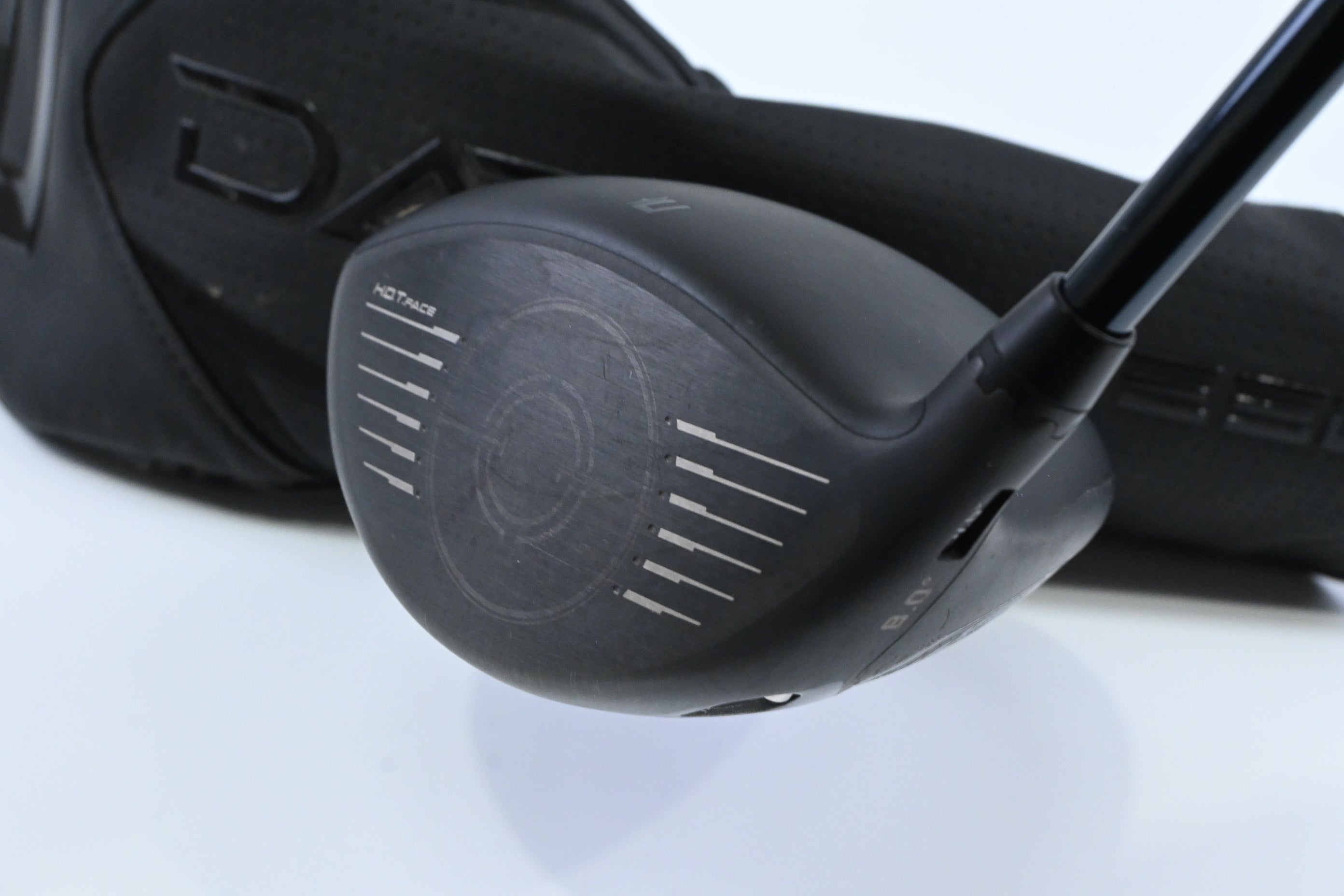 Cobra Darkspeed LS Driver / 8 Degree / Stiff Flex UST Lin-Q M40X White 6 Shaft
