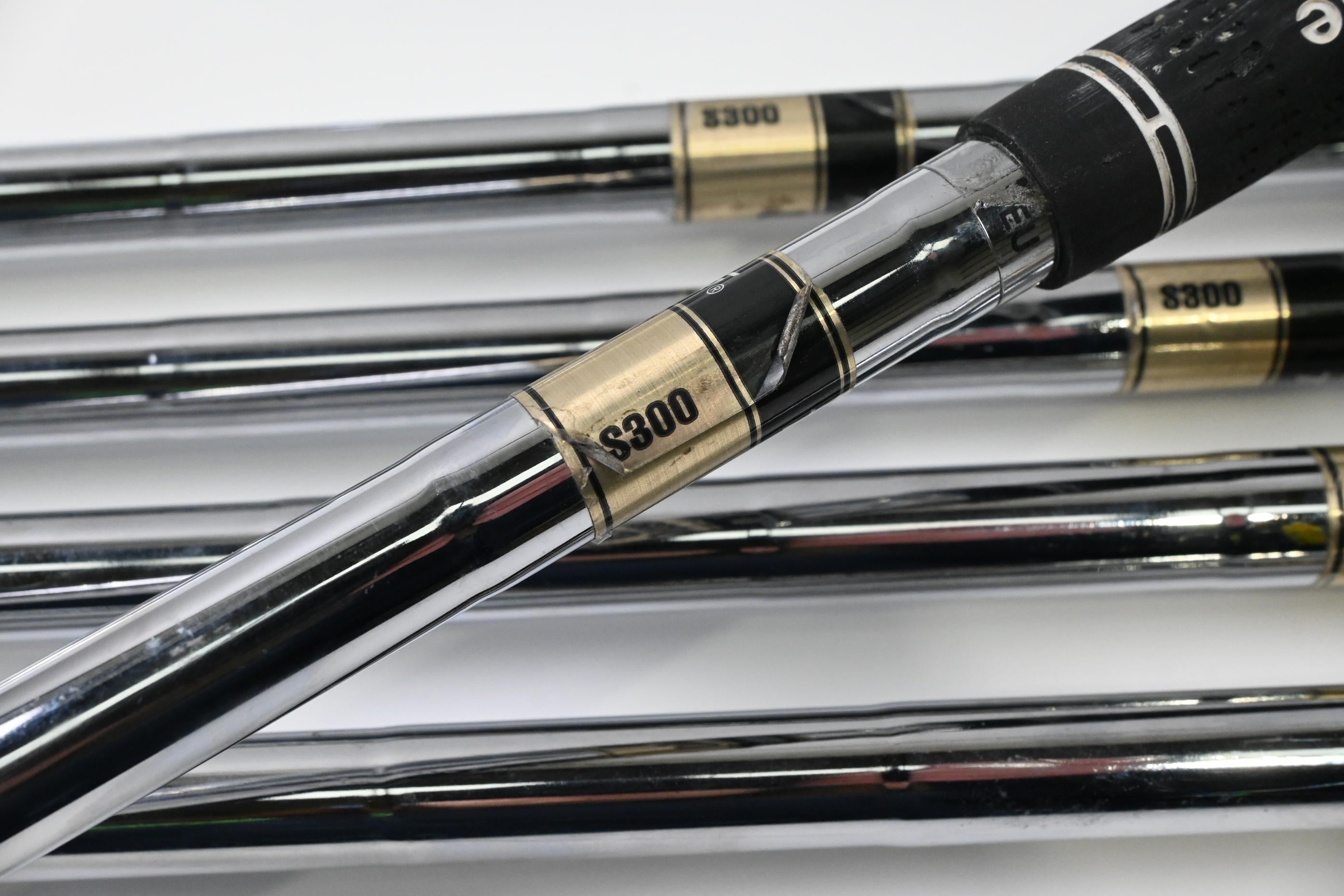 Wilson Staff Model CB 2019 Irons / 5-PW / Stiff Flex Dynamic Gold S300