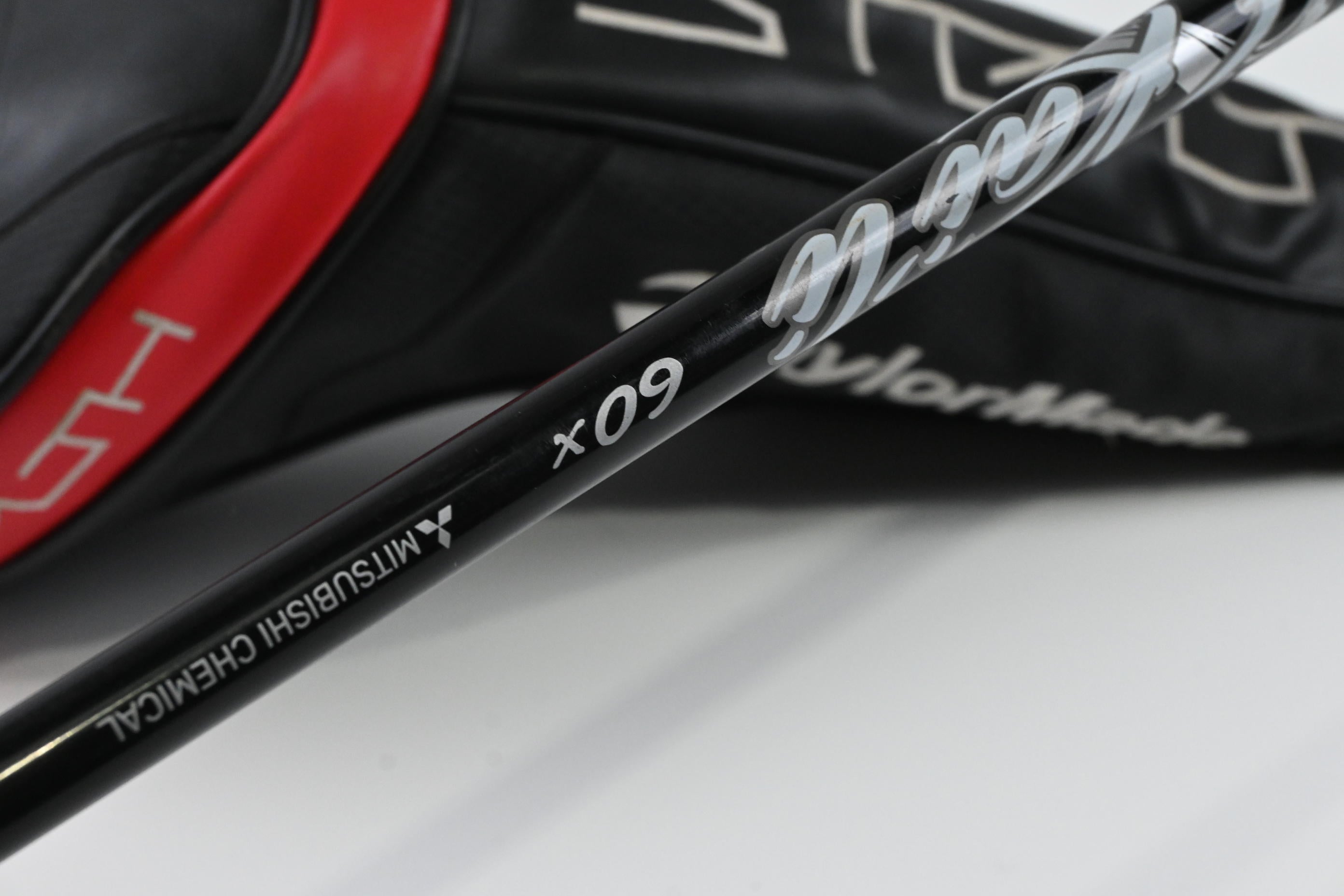 Taylormade Stealth Plus Driver / 8 Degree / X-Flex Kai'Li White 60 Shaft
