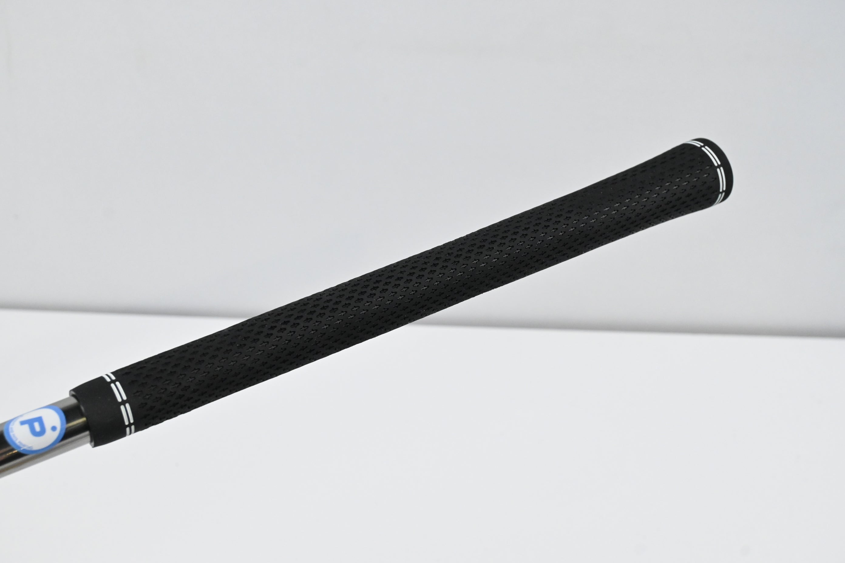 Accra TZFive #4 Hybrid Shaft / Stiff Flex / 0.370" Tip