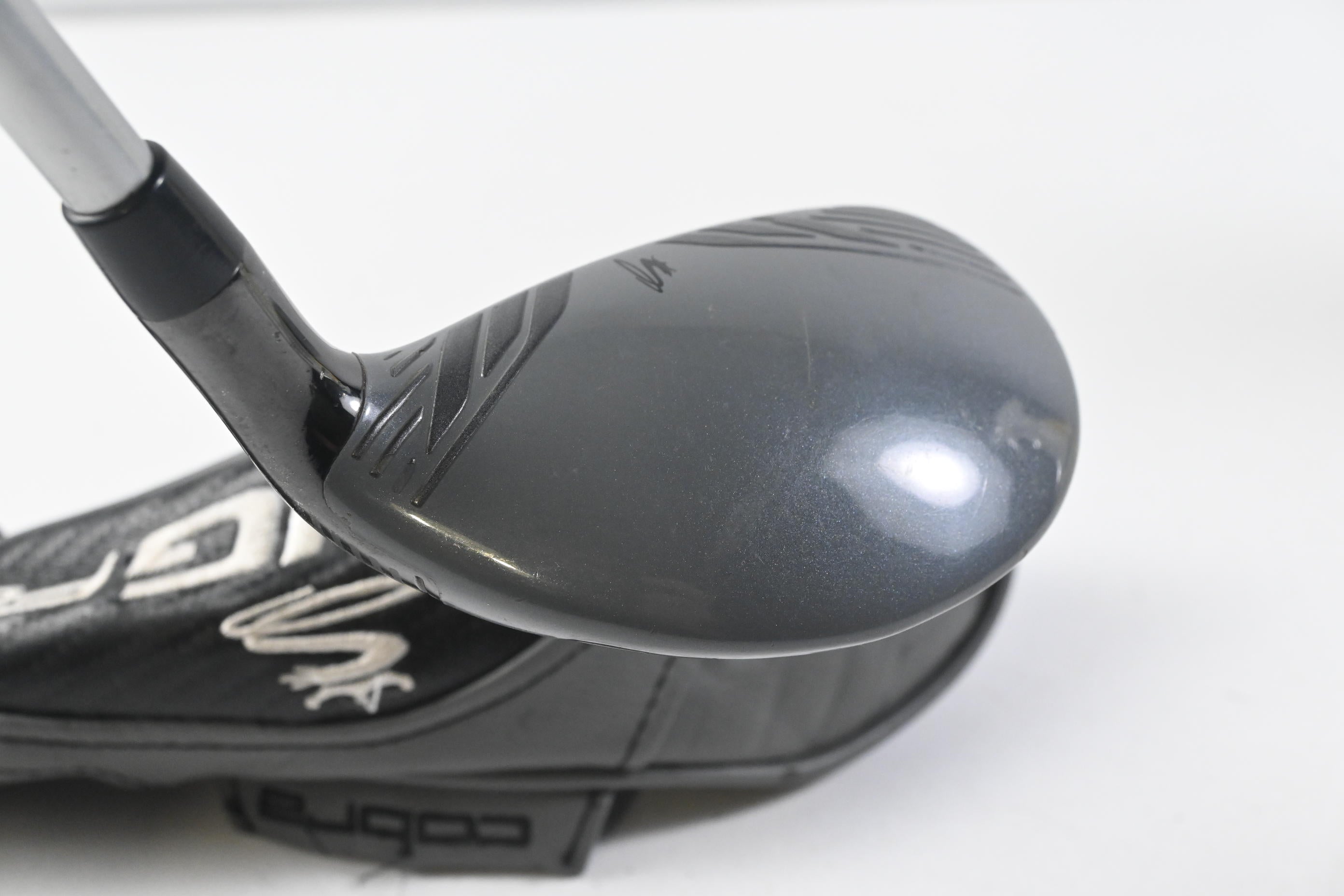 Cobra King F8 #3 Hybrid / 19 Degree / Regular Flex Aldila Rogue Pro 75 Shaft