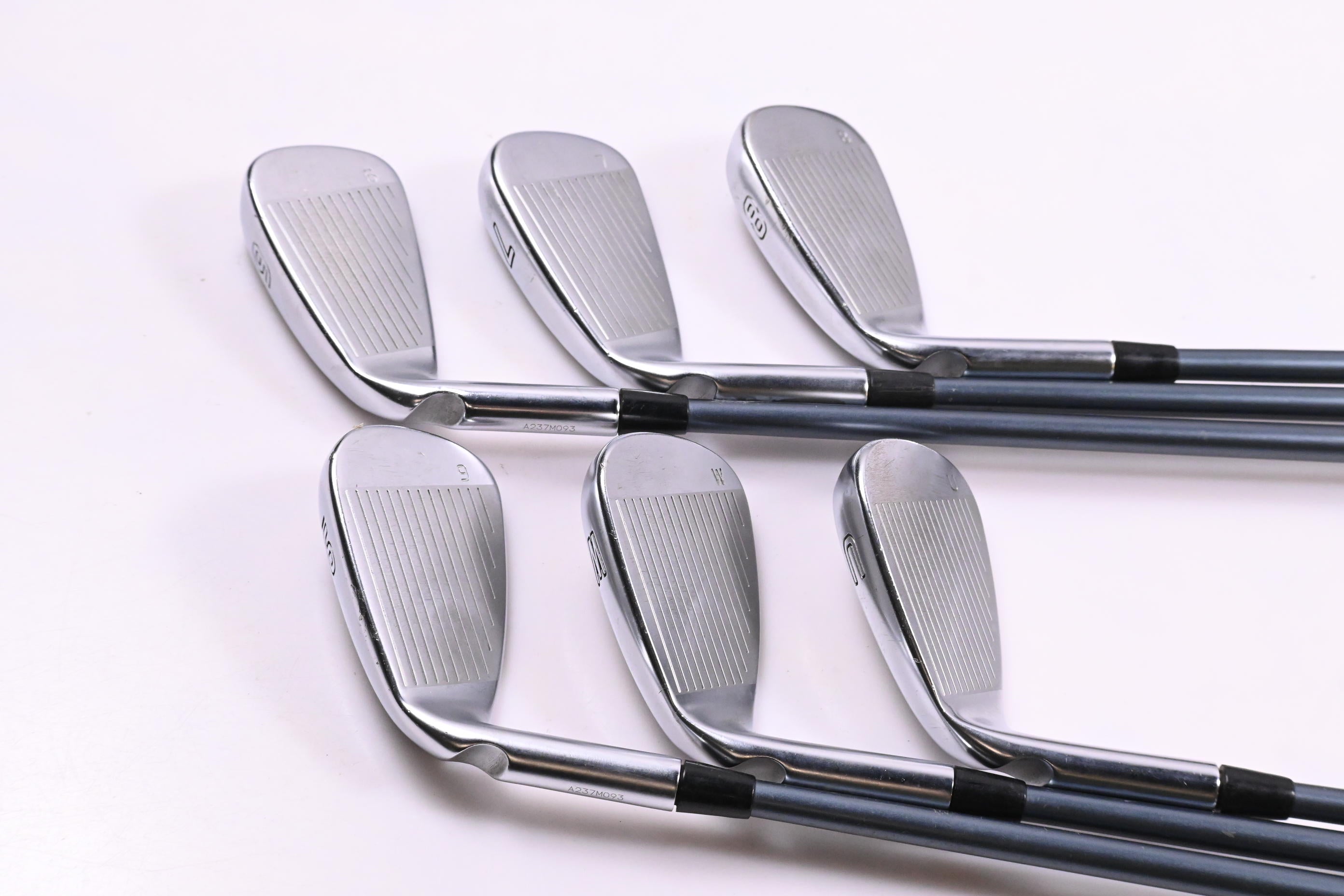 Ping G425 Irons / 6-PW+GW / Red Dot / Regular Flex Ping Alta CB Slate Shafts