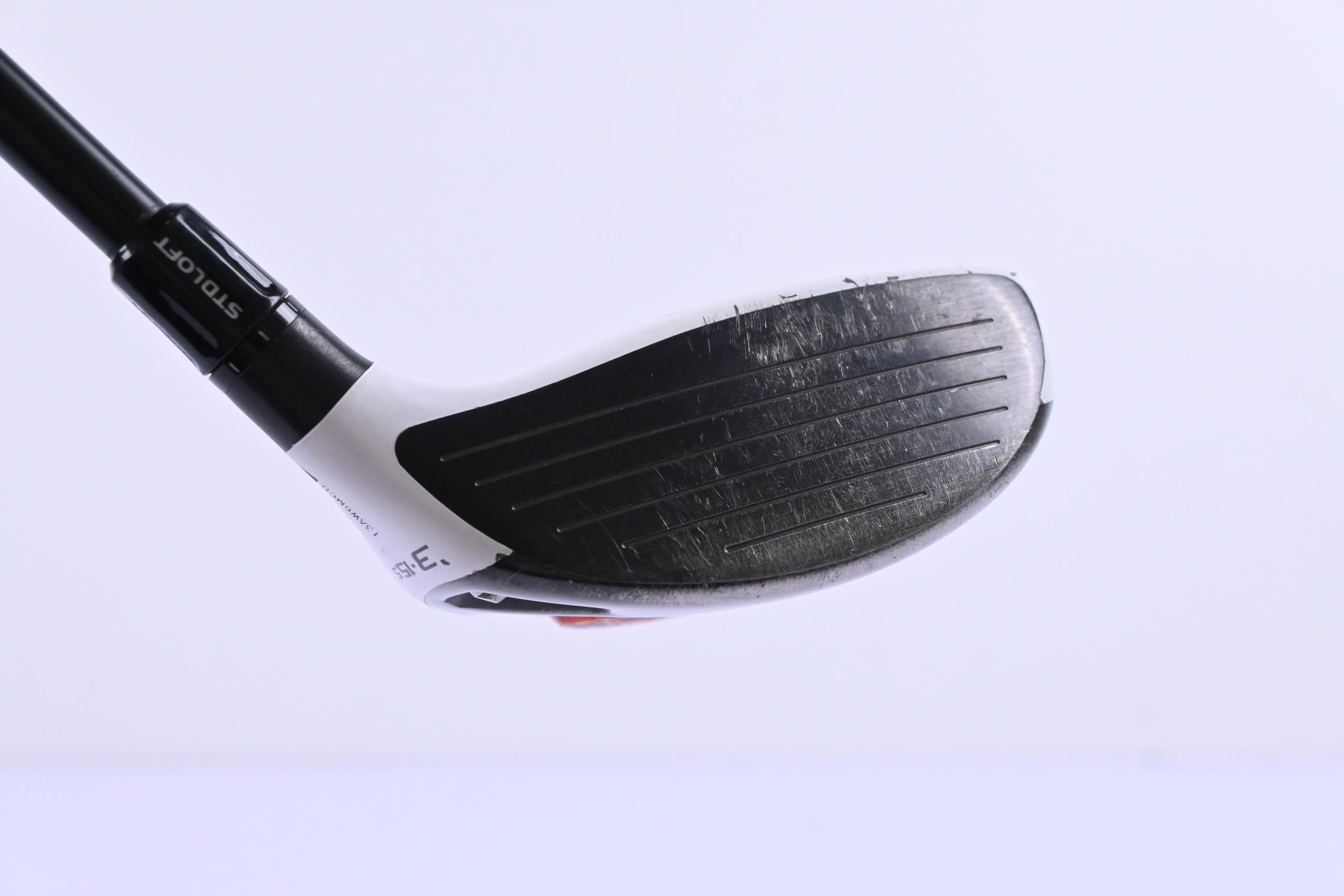 Left Hand Taylormade R11 #3 Wood / 15.5 Degree / Regular Flex Fujikura Blur 70