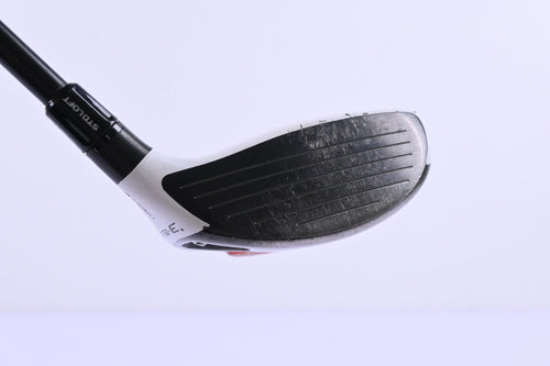 Left Hand Taylormade R11 #3 Wood / 15.5 Degree / Regular Flex Fujikura Blur 70
