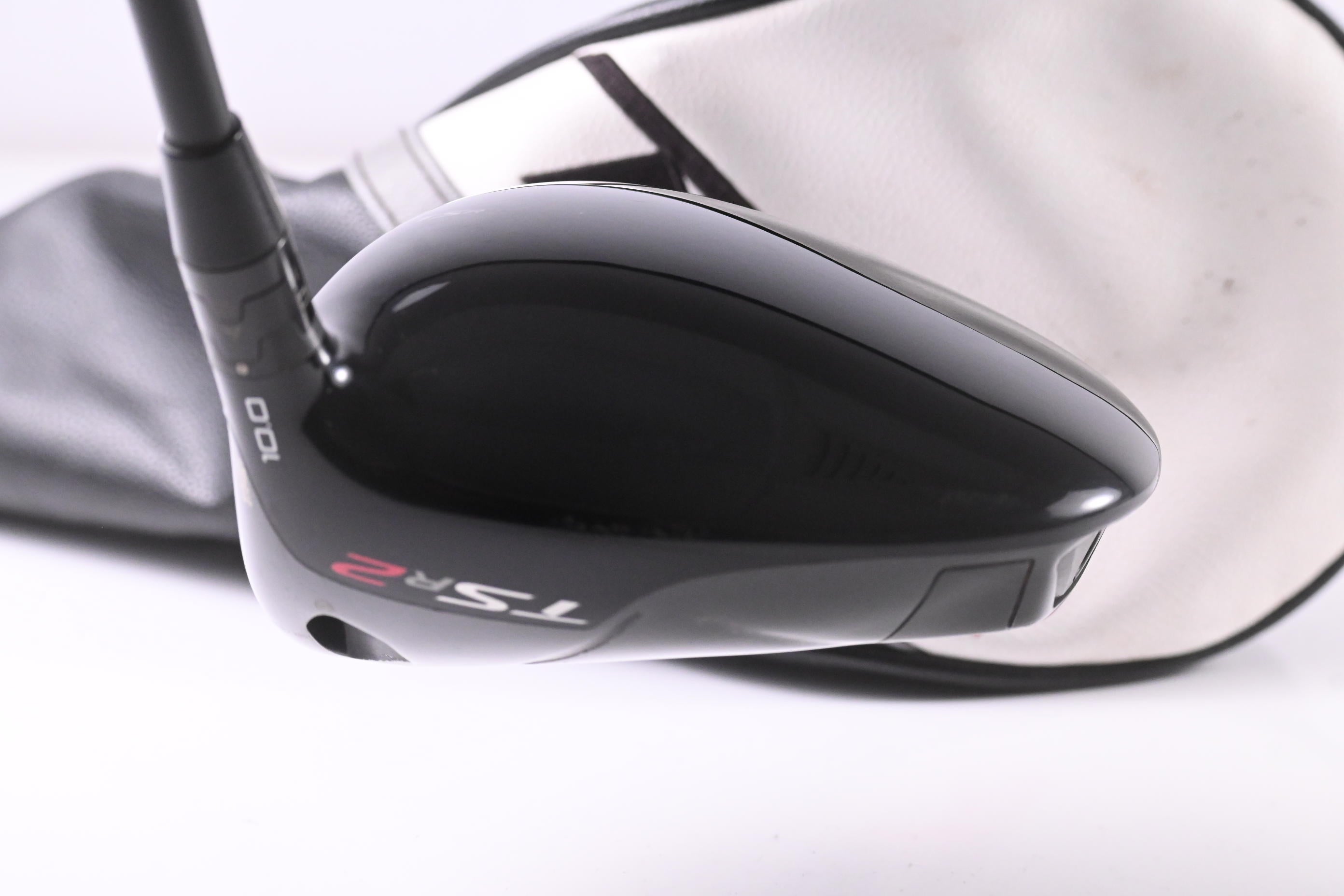 Titleist TSR2 Driver / 10 Degree / Regular Flex HZRDUS CB Red 50 Shaft