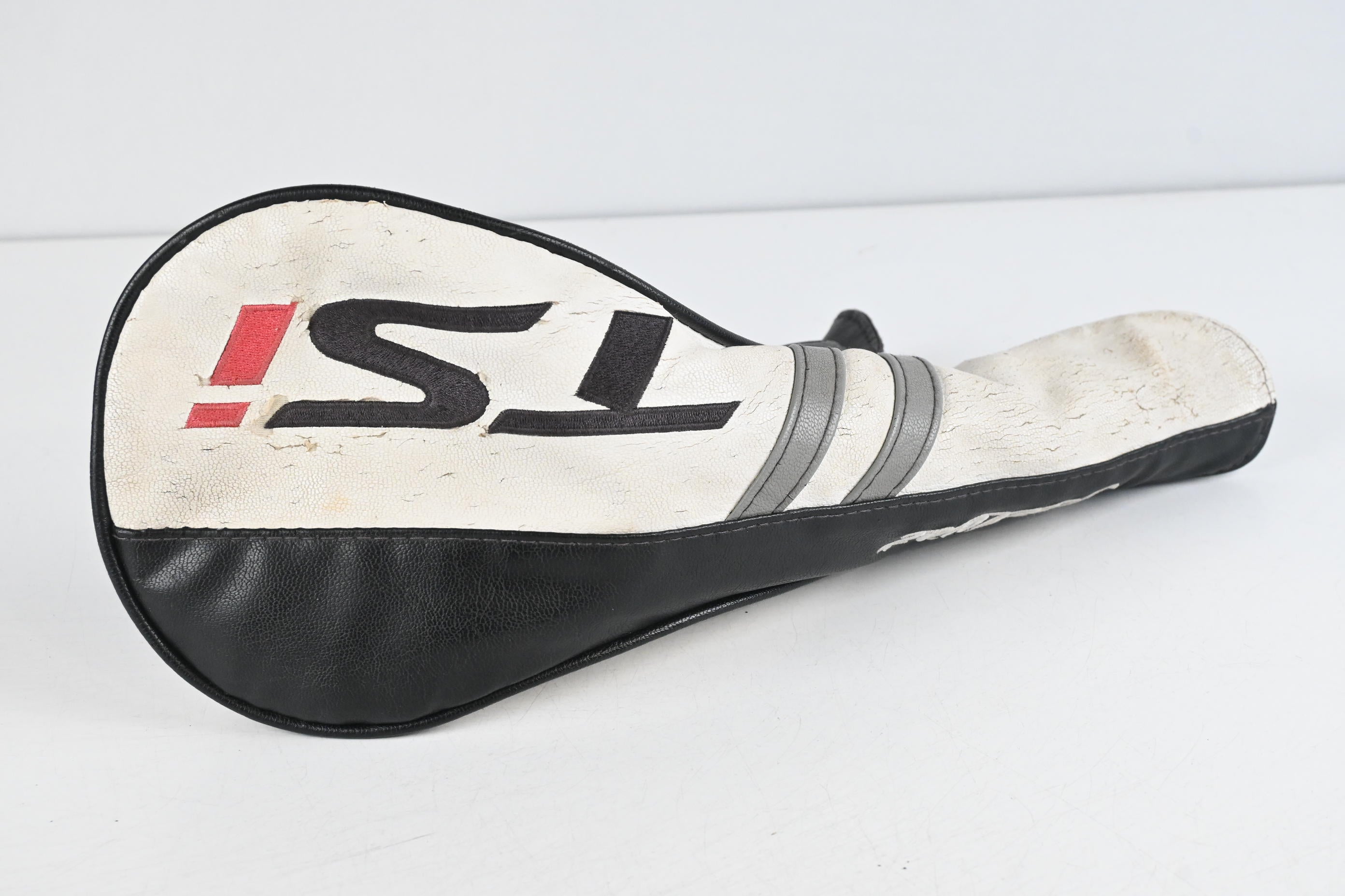 Titleist TSi2 Driver / 10 Degree / Stiff Flex Denali Red 60 Shaft