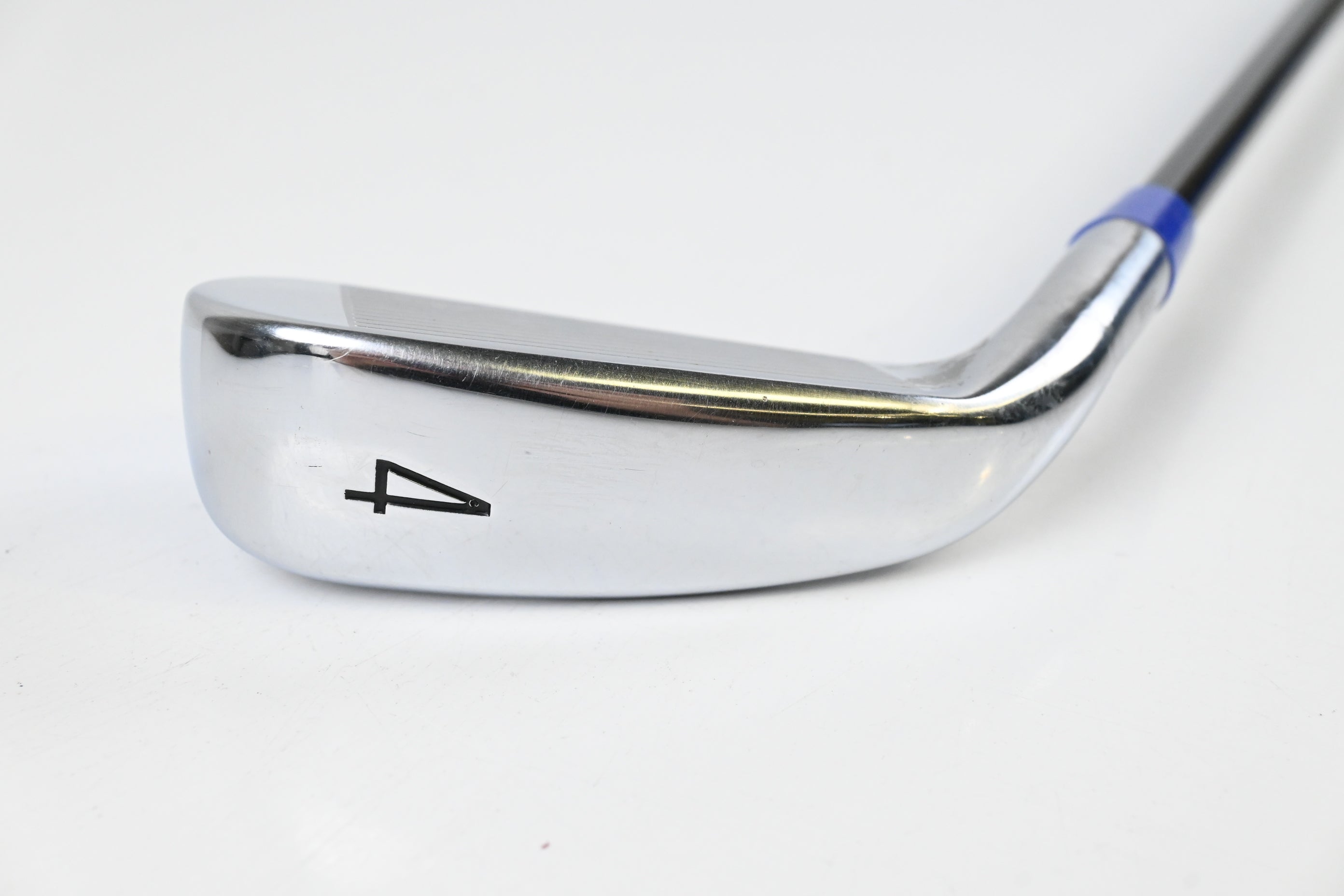Titleist U505 #4 Iron / 22 Degree / X-Flex Graphite Design Tour AD-95 Shaft