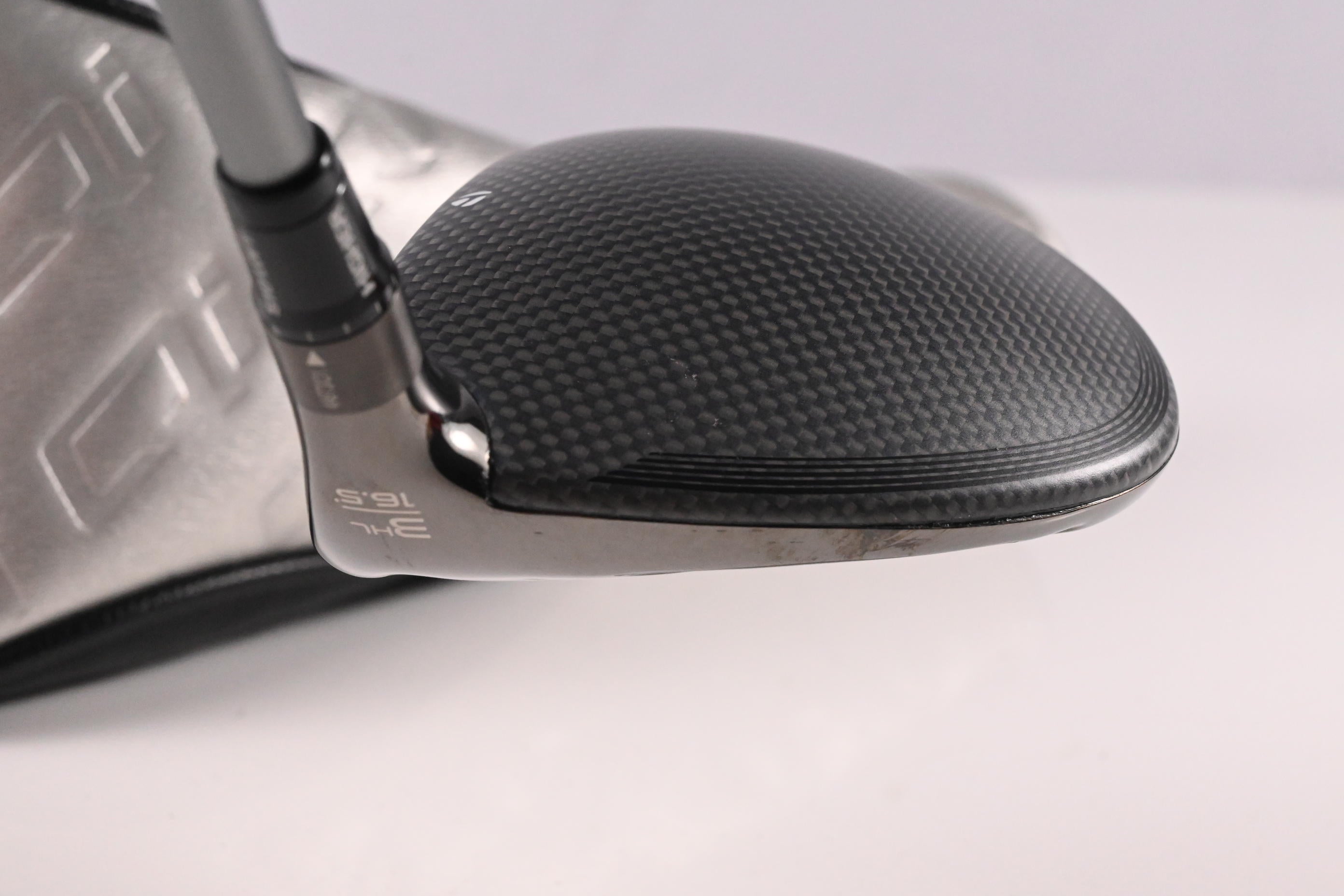 Taylormade Qi35 #3HL Wood / 16.5 Degree / Regular Flex Fujikura Airspeeder 50