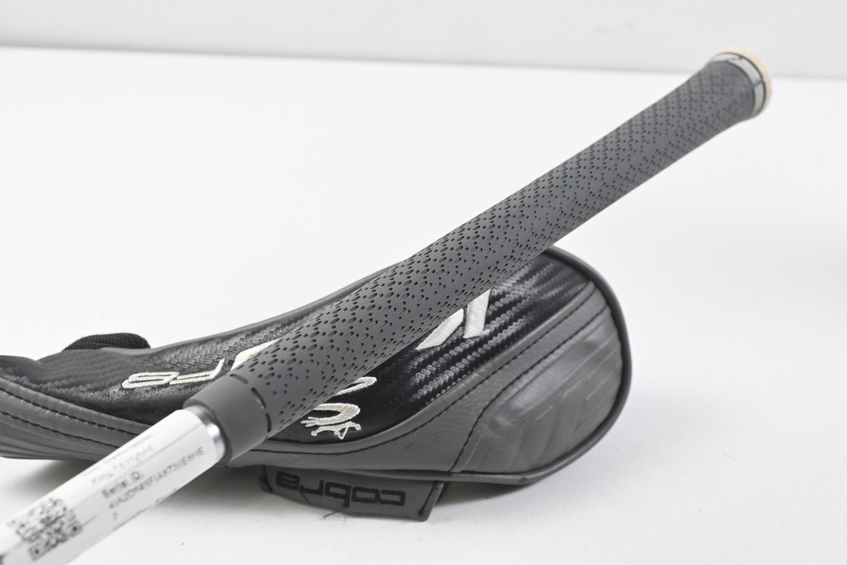 Cobra King F8 #3 Hybrid / 19 Degree / Regular Flex Aldila Rogue Pro 75 Shaft