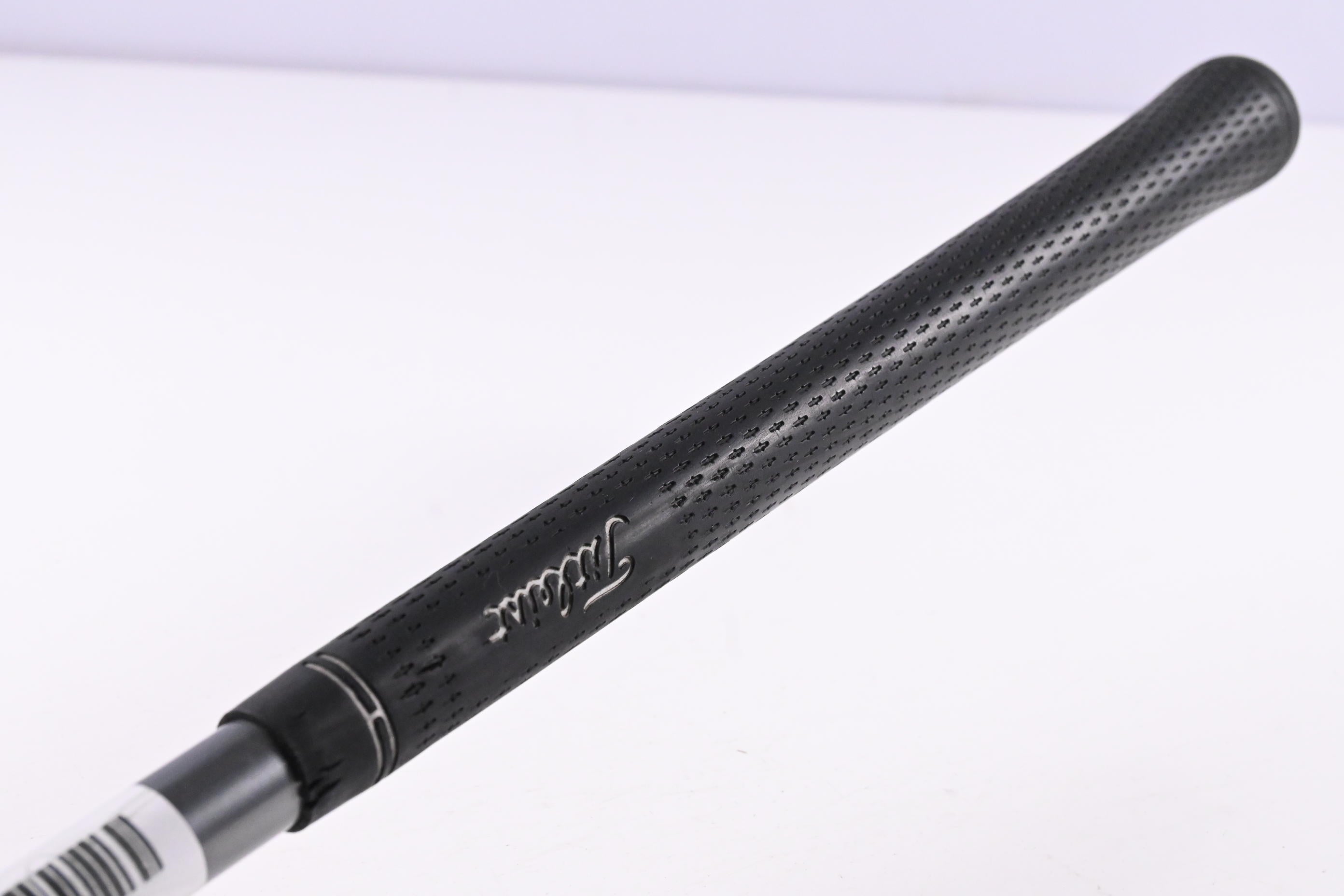 Titleist 909H #3 Hybrid / 21 Degree / Regular Flex Diamana 80 Shaft
