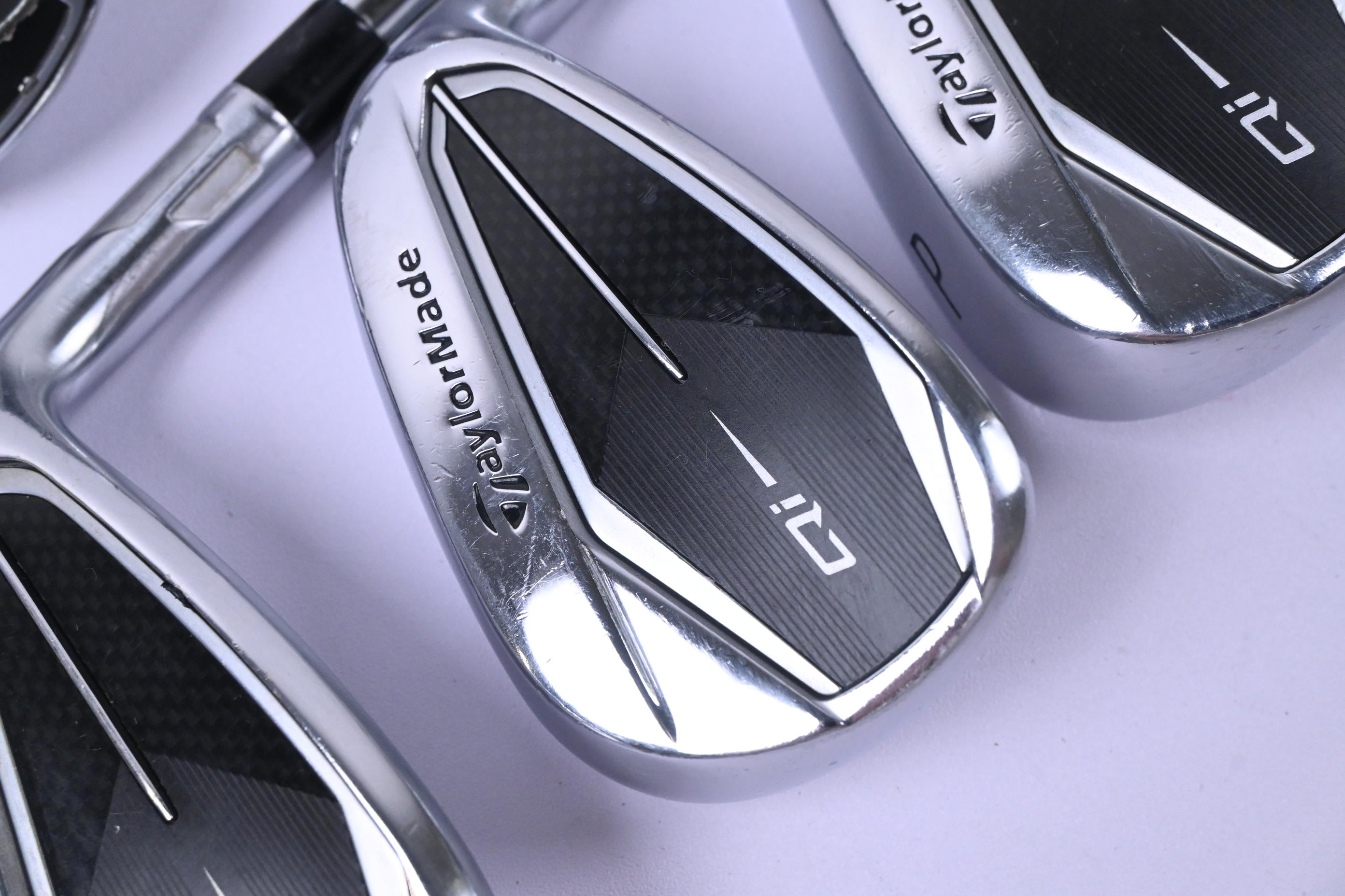 Taylormade Qi Irons / 5-PW+SW / Regular Flex KBS MAX MT 85 Shafts