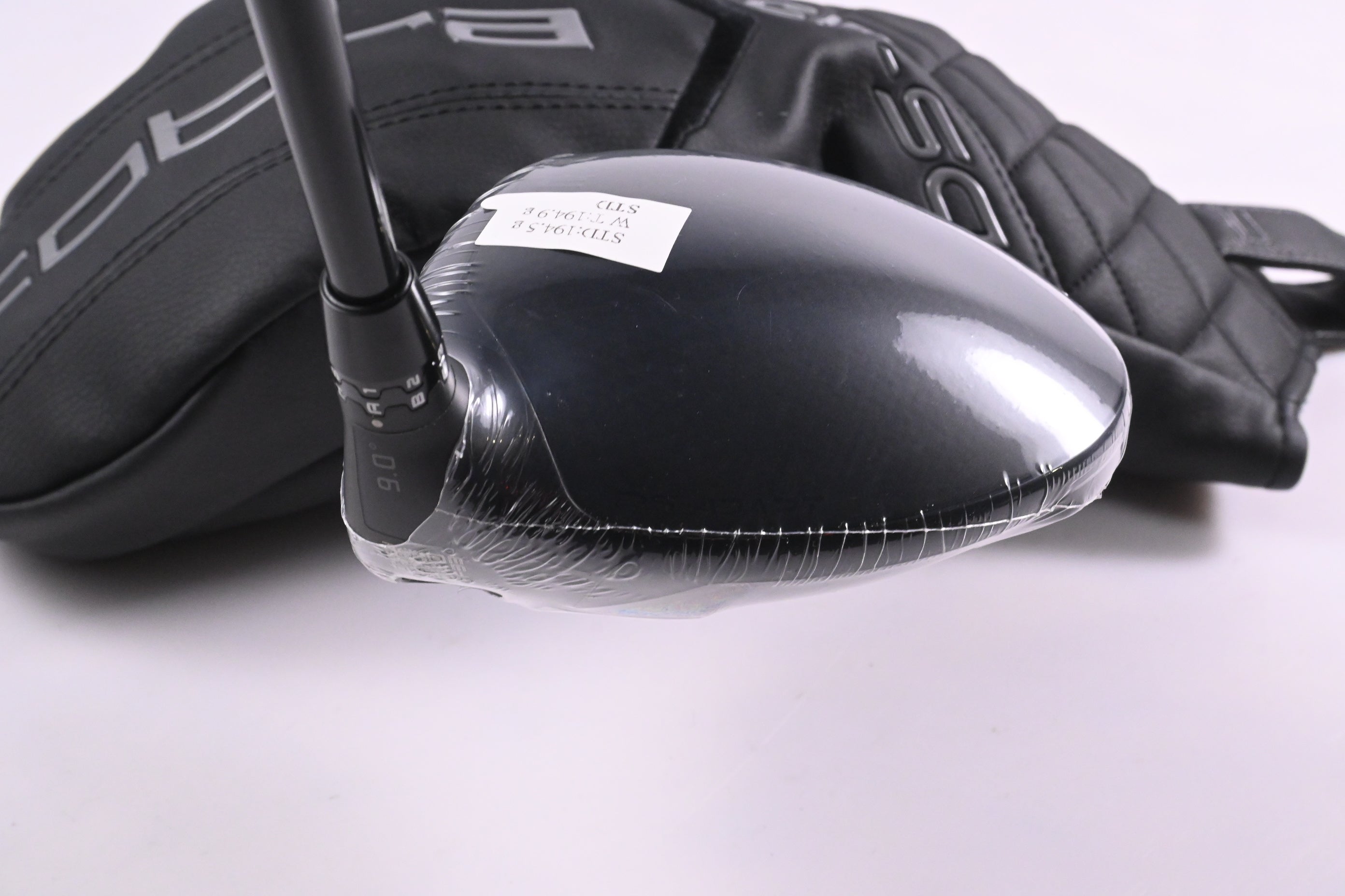 Cobra DS-Adapt LS Driver / 9 Degree / Stiff Flex Denali Black 60 Shaft