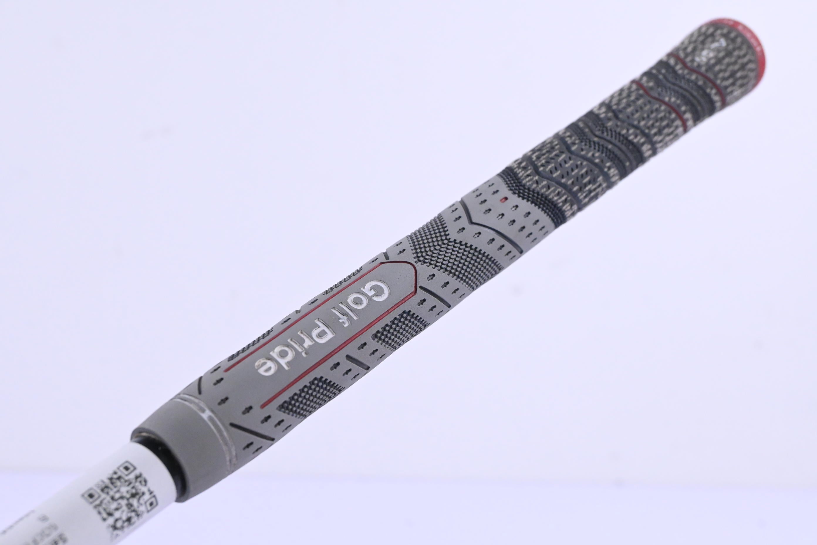 Left Hand Taylormade R11 #3 Wood / 15.5 Degree / Regular Flex Fujikura Blur 70