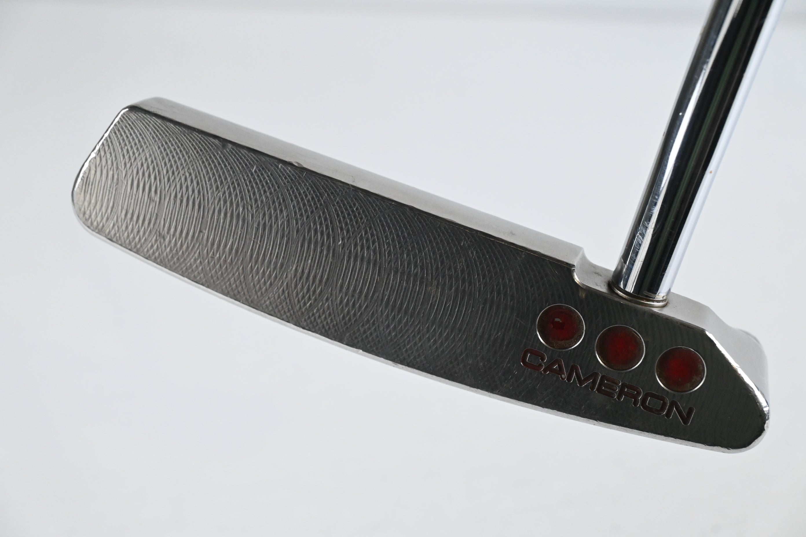 Scotty Cameron Studio Select Newport 2.7 Putter / 33 Inch