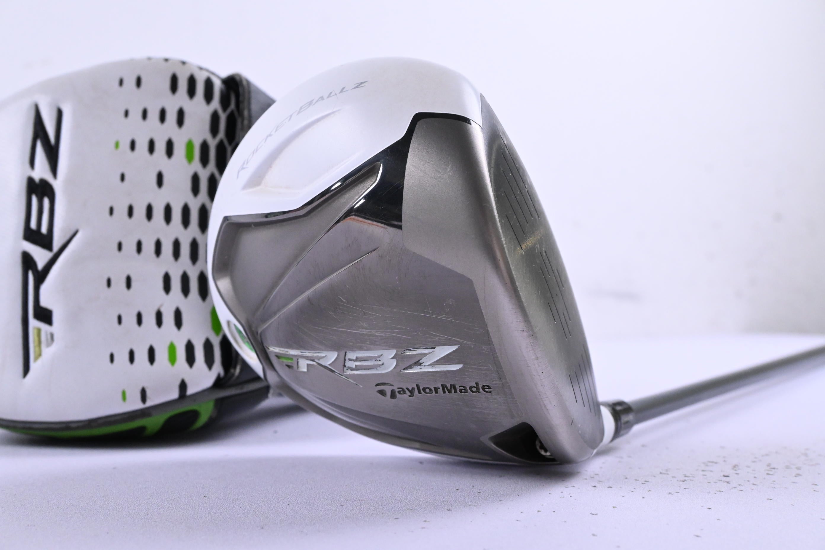 Taylormade RBZ Driver / 10.5 Degree / Regular Flex RBZ Matrix Ozik Xcon-5 Shaft