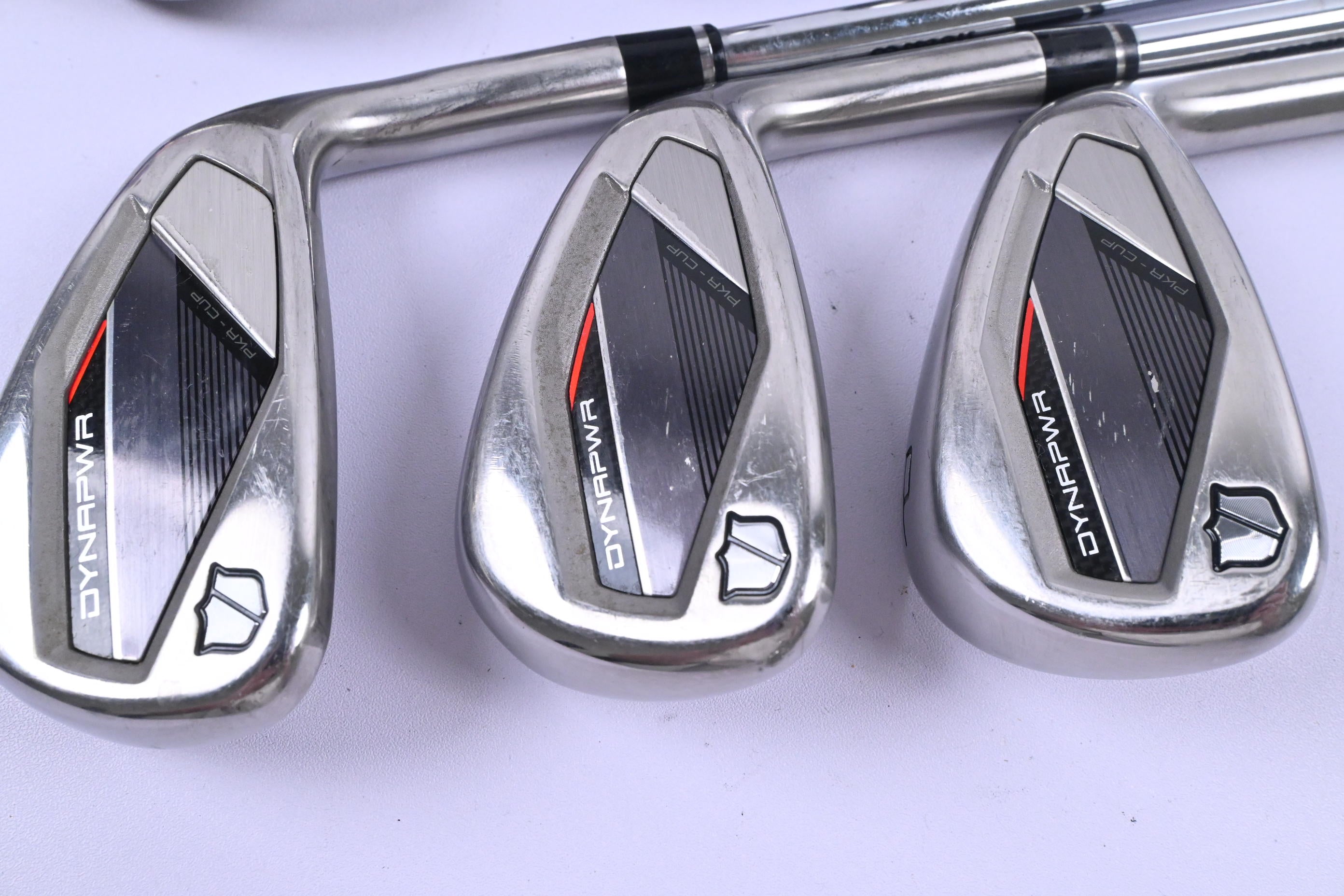 Wilson DYNAPWR 2025 Irons / 5-PW / Regular Flex KBS Max Ultralite