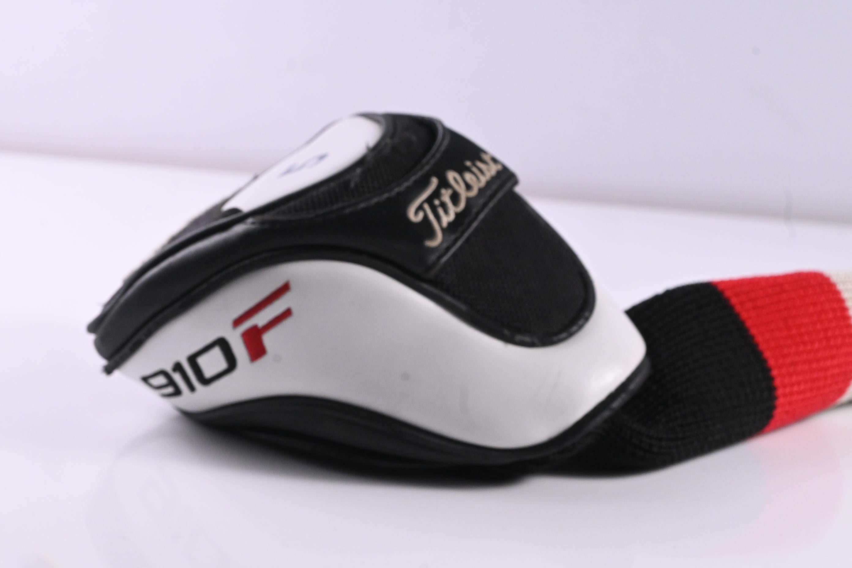 Titleist 910 F #5 Wood / 17 Degree / Regular Flex Diamana iLima 71 Shaft