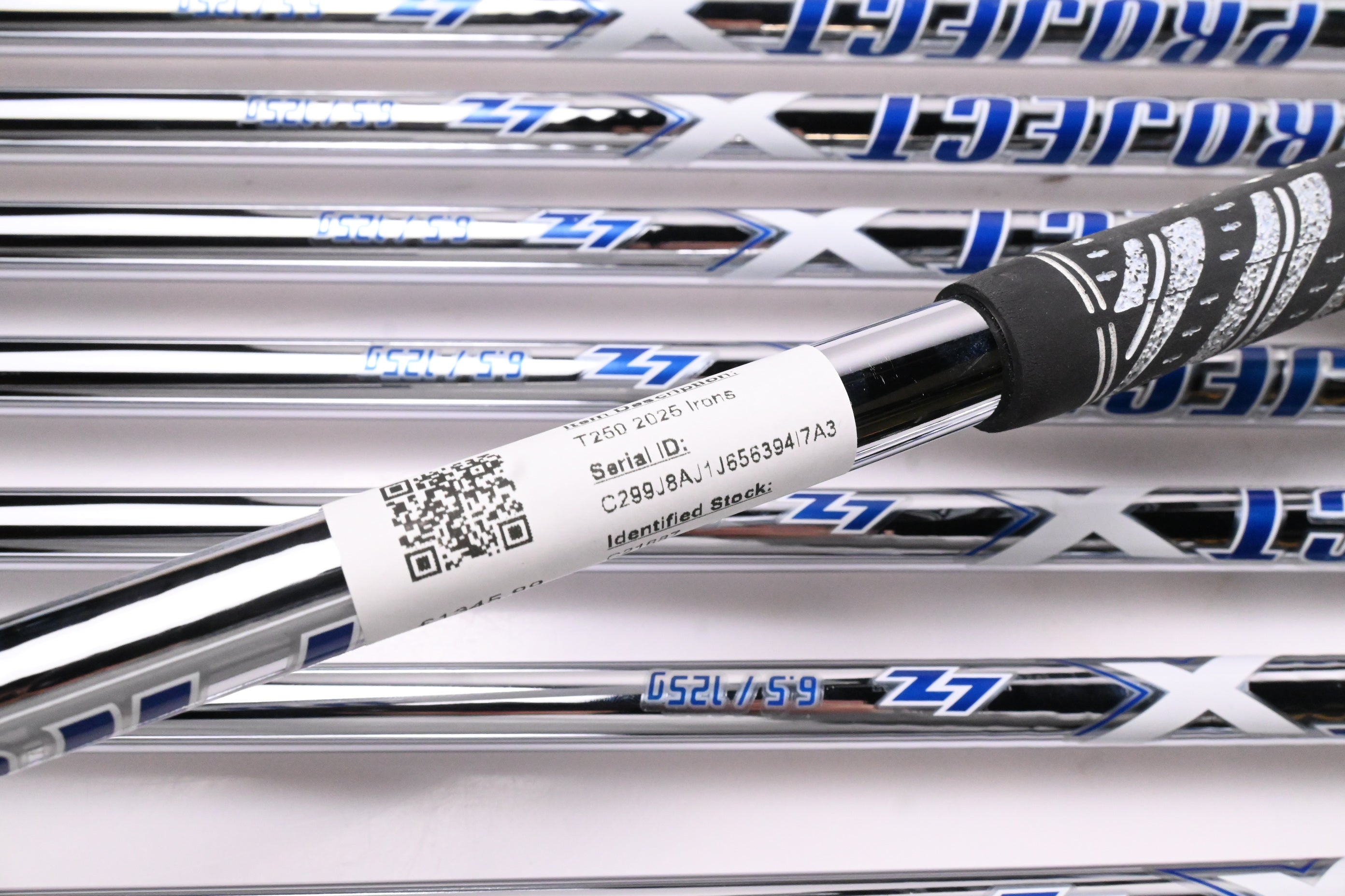 Titleist T250 2025 Irons / 3-PW / X-Flex Project X LZ 125 Shafts