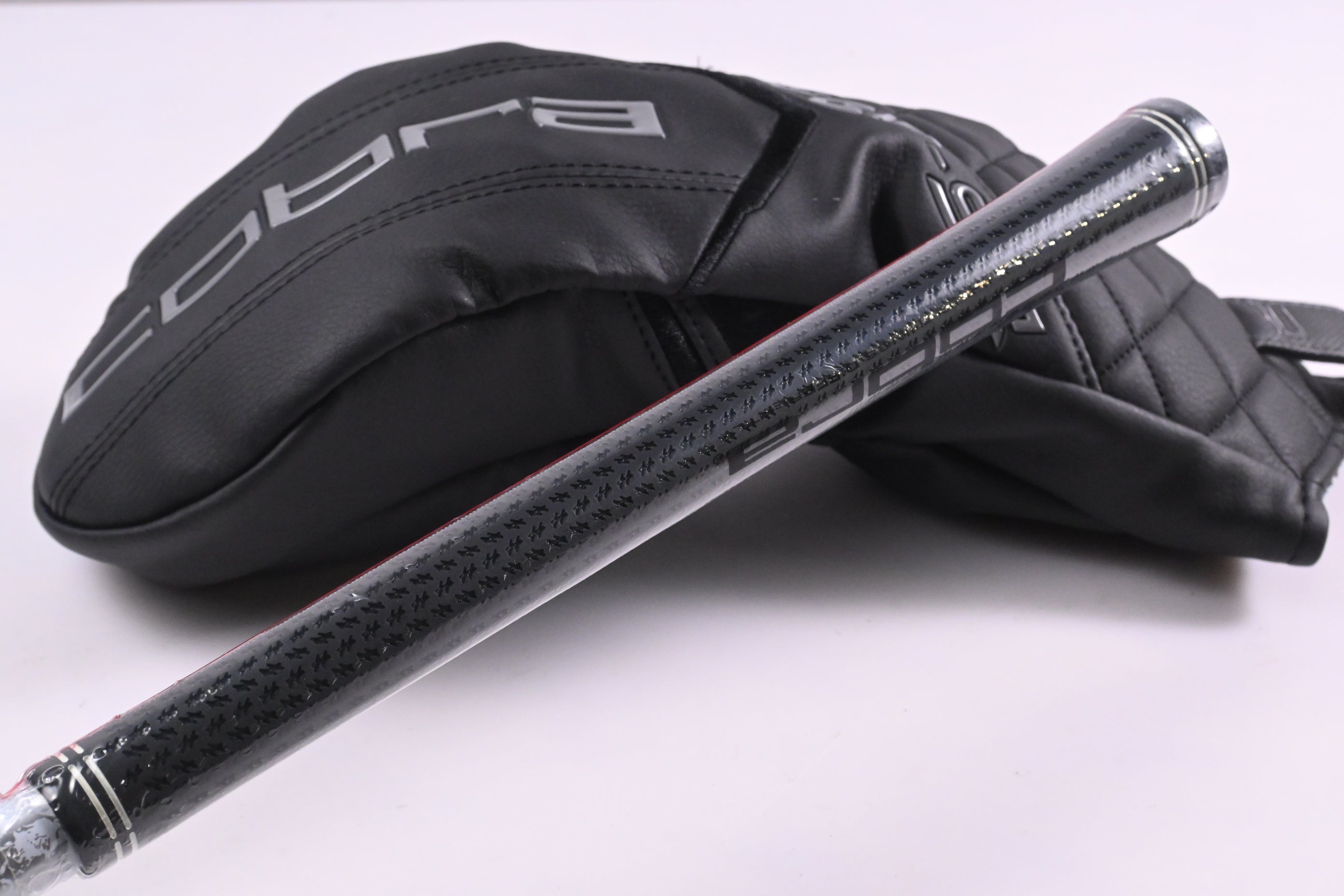 Cobra DS-Adapt LS Driver / 9 Degree / Stiff Flex Denali Black 60 Shaft