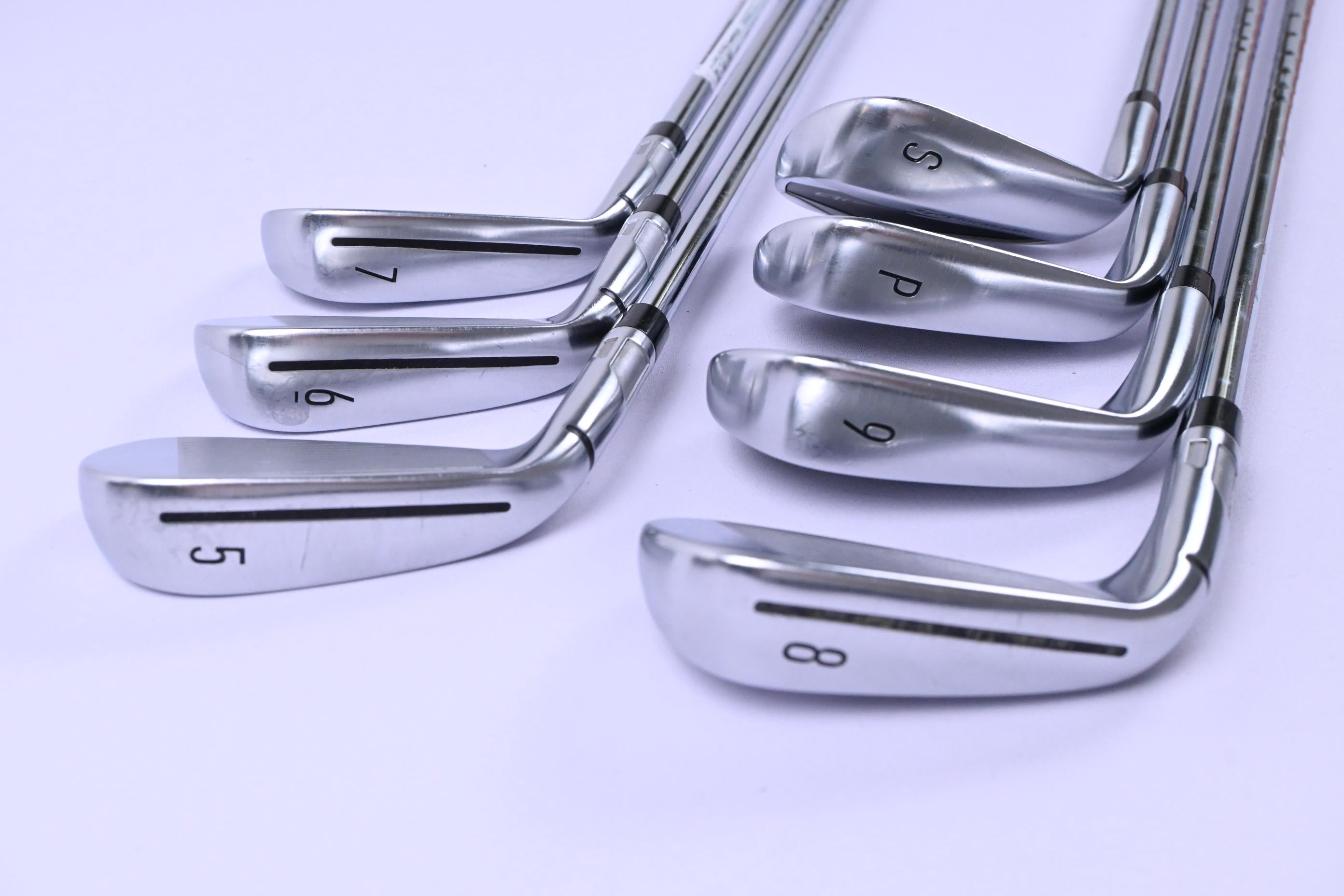Taylormade Qi Irons / 5-PW+SW / Regular Flex KBS MAX MT 85 Shafts