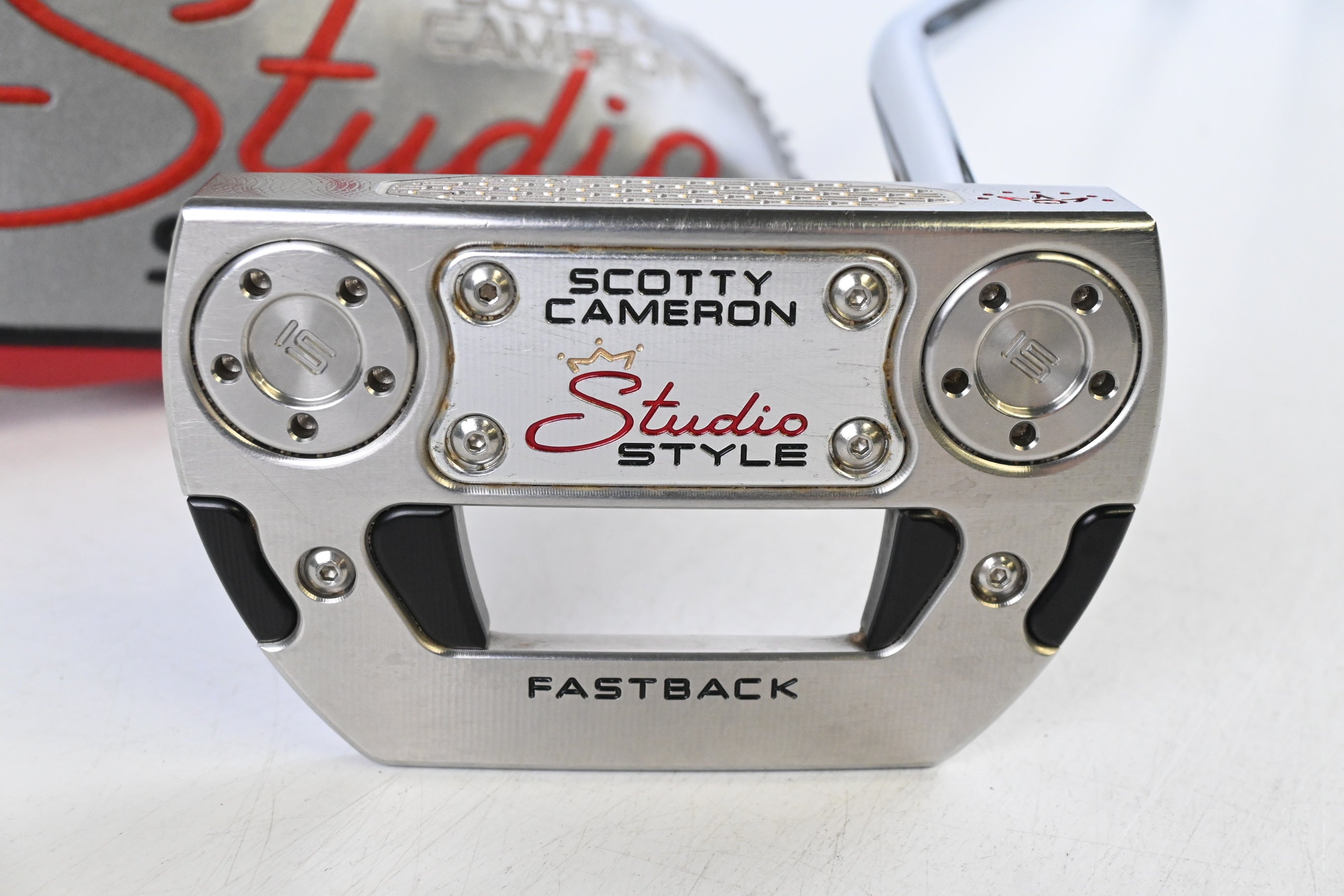 Scotty Cameron 2025 Studio Style Fastback Putter / 34 Inch