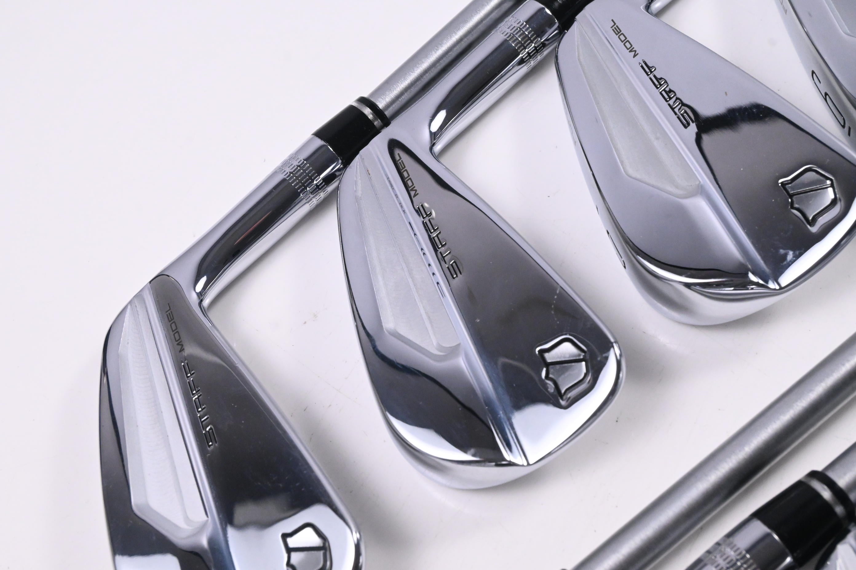 Wilson Staff Model Blade 2024 Irons / 3-PW / Stiff Flex KBS Tour C-Taper 120