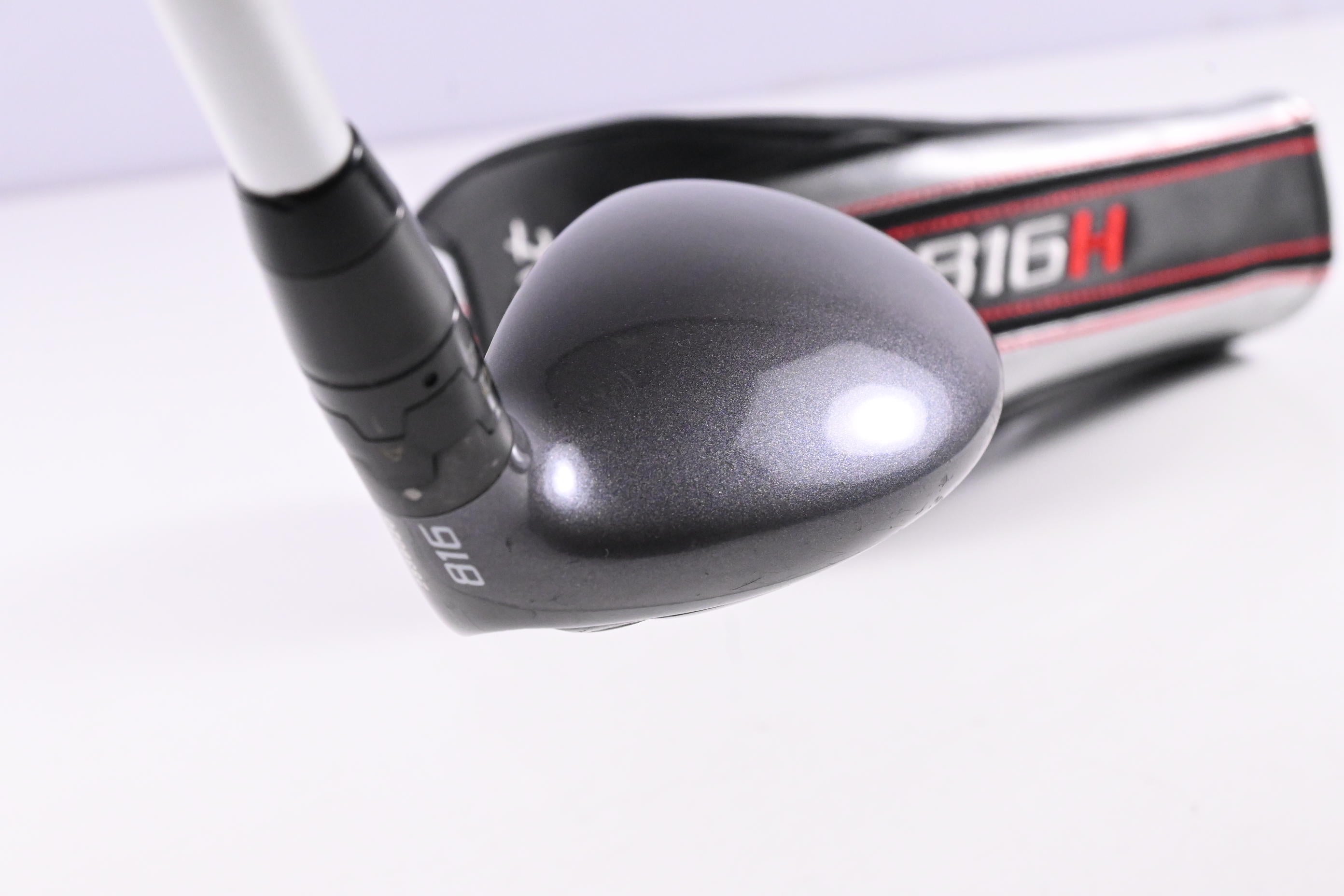 Titleist 816 H2 #3 Hybrid / 19 Degree / Stiff Flex Aldila Rogue Silver 110 MSI