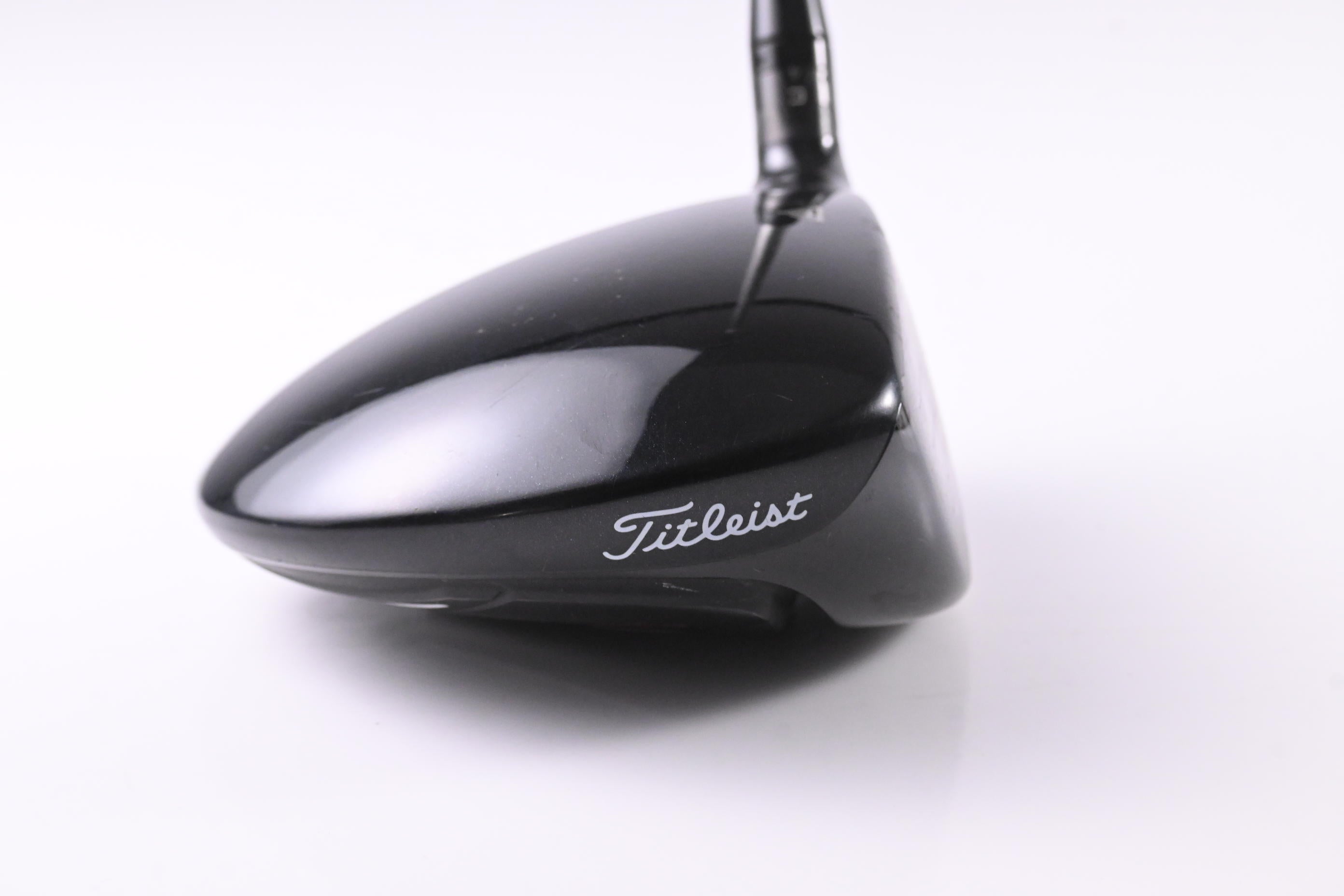Titleist 915 D2 Driver / 10.5 Degree / Stiff Flex Diamana S+ Blue 60 Shaft