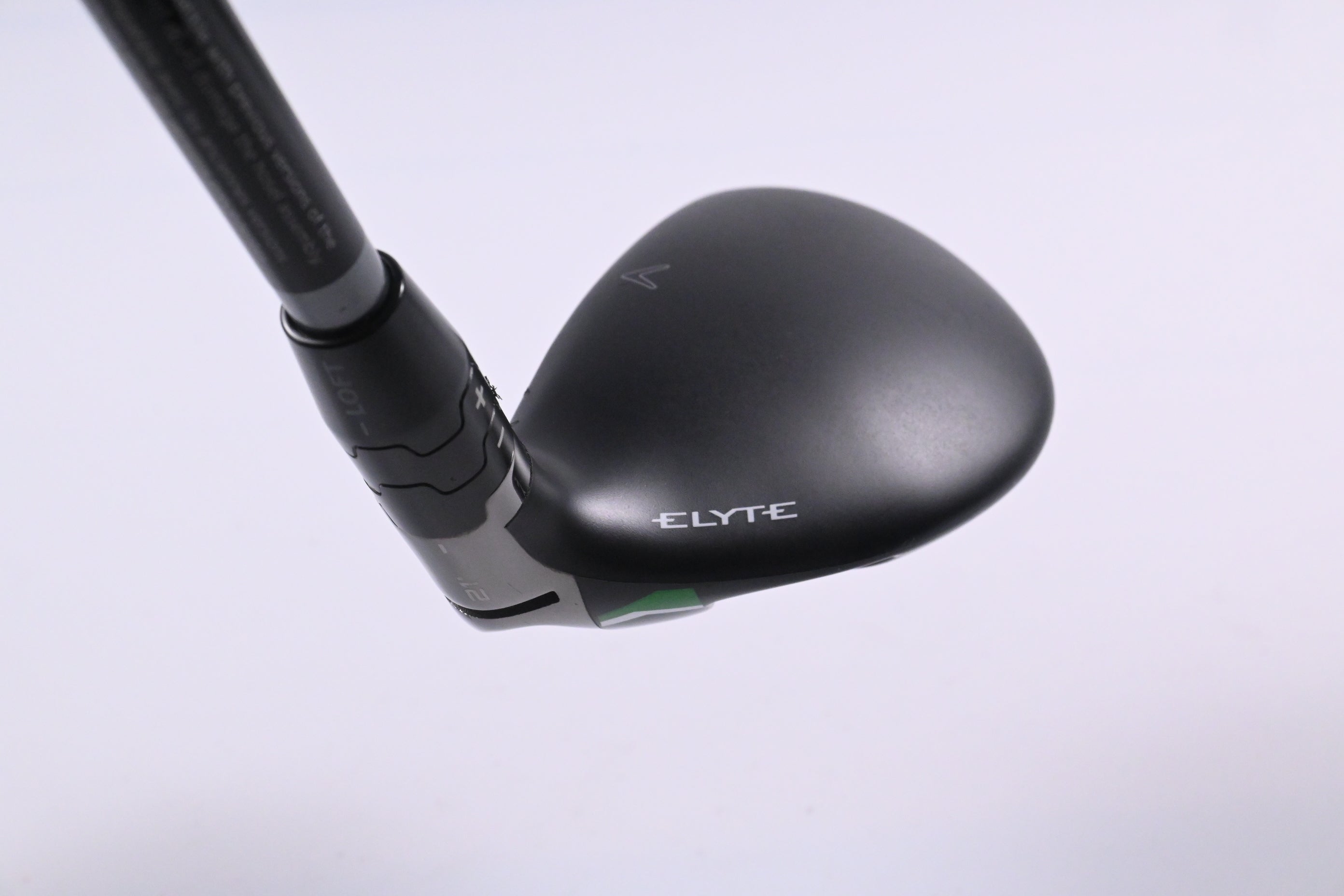 Callaway Elyte X #4 Hybrid / 21 Degree / Regular Flex Denali Charcoal 60 Shaft