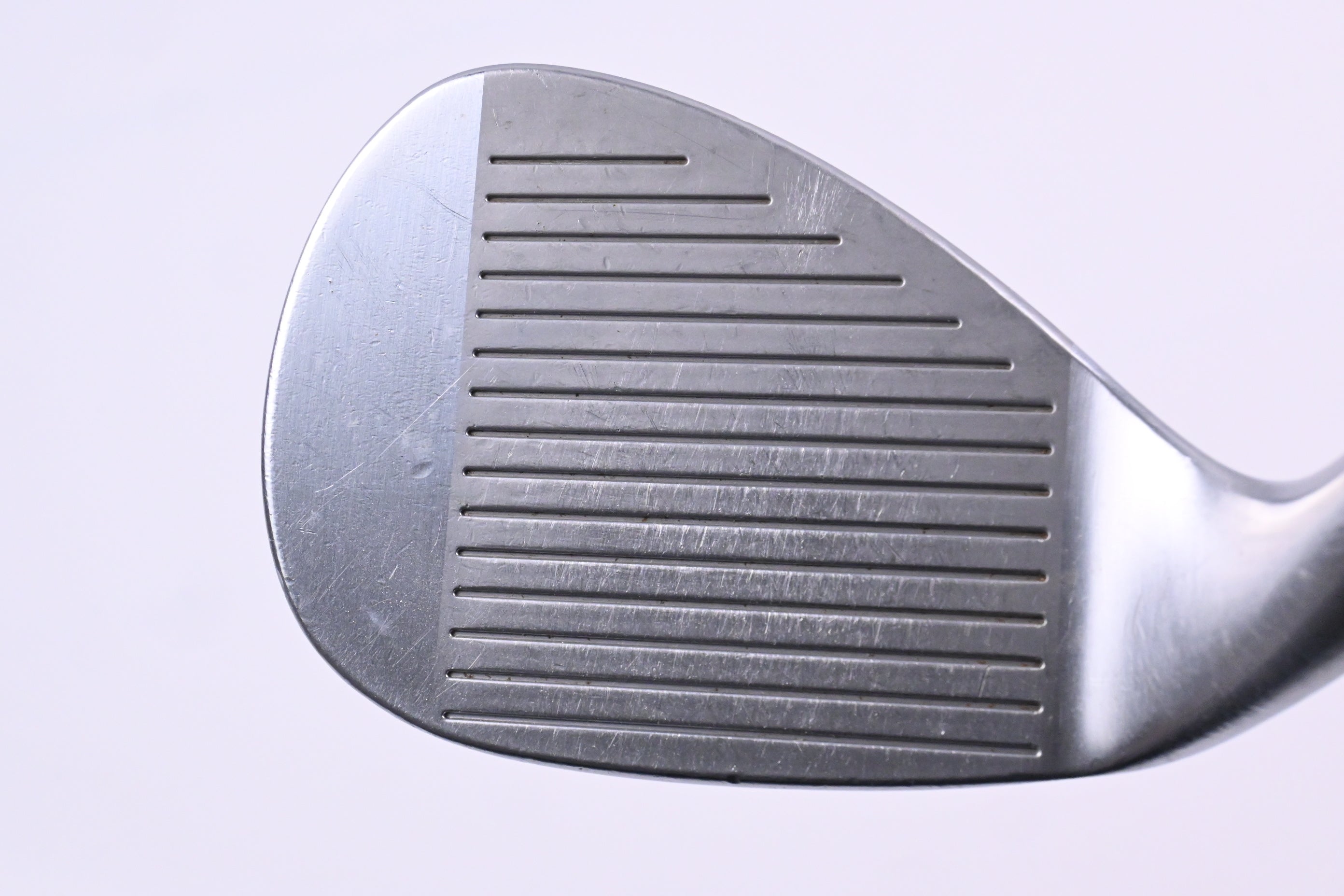 Epon 210KGX Sand Wedge / 54 Degree / Regular Flex AeroTech SteelFiber i95 Shaft