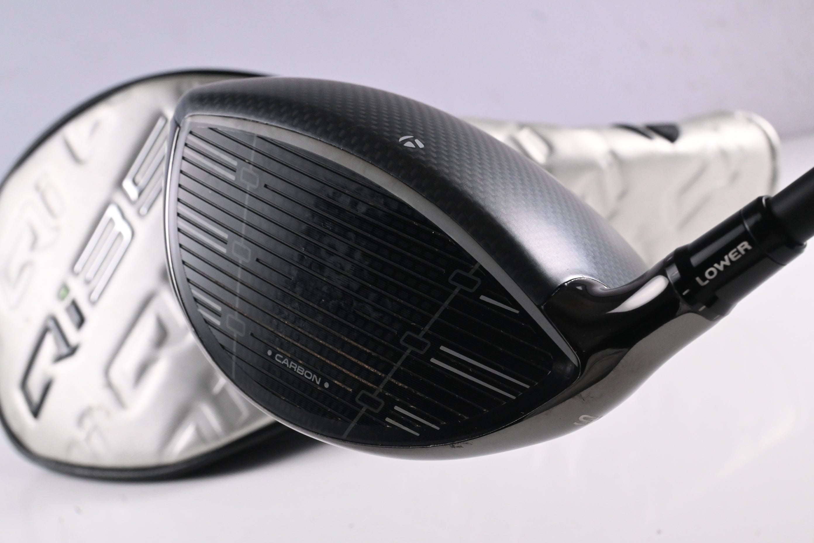 Taylormade Qi35 Driver / 10.5 Degree / Regular Flex Ventus Blue 5 Shaft