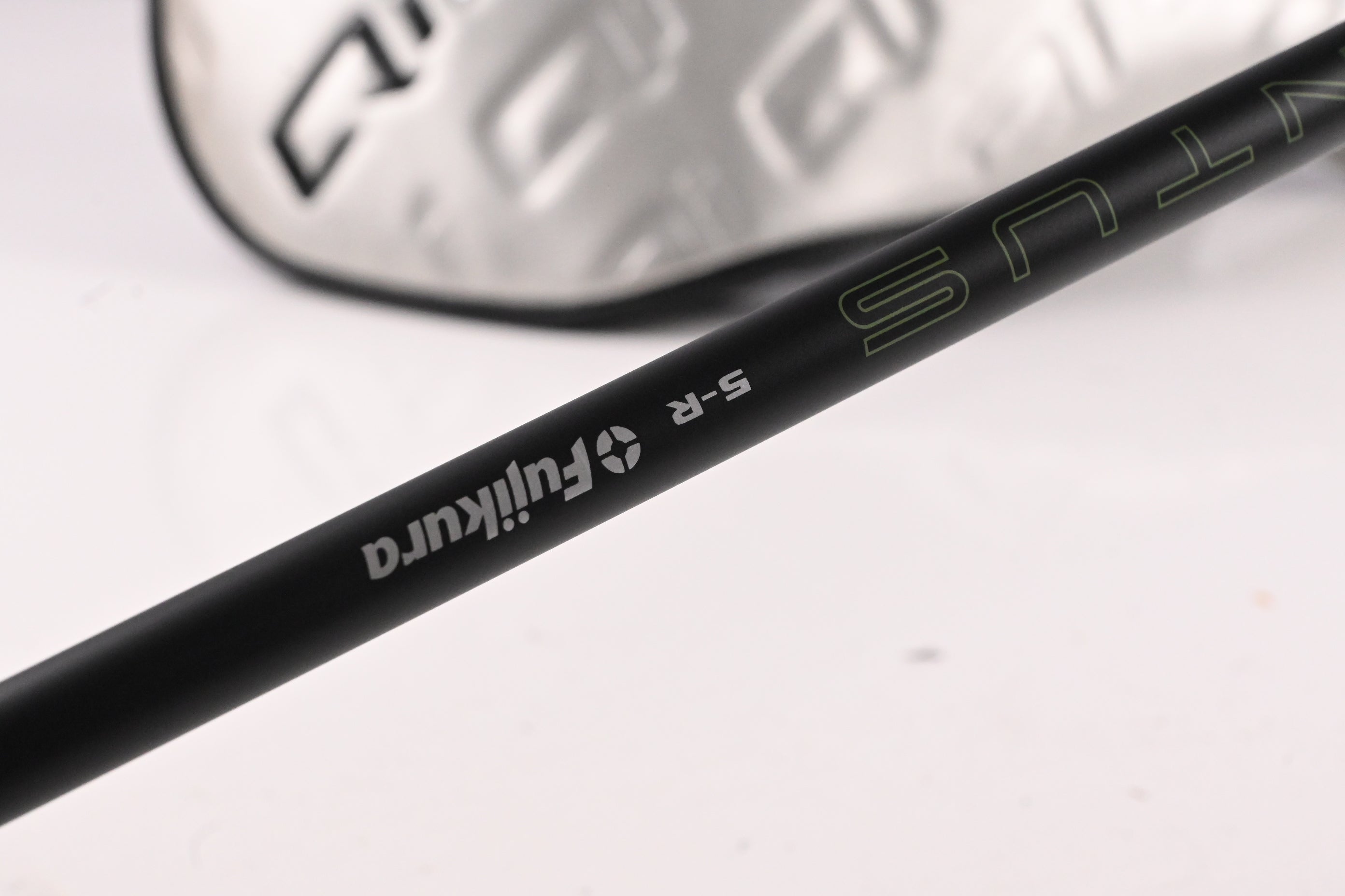 Taylormade Qi35 Driver / 10.5 Degree / Regular Flex Fujikura Ventus Blue 5 Shaft