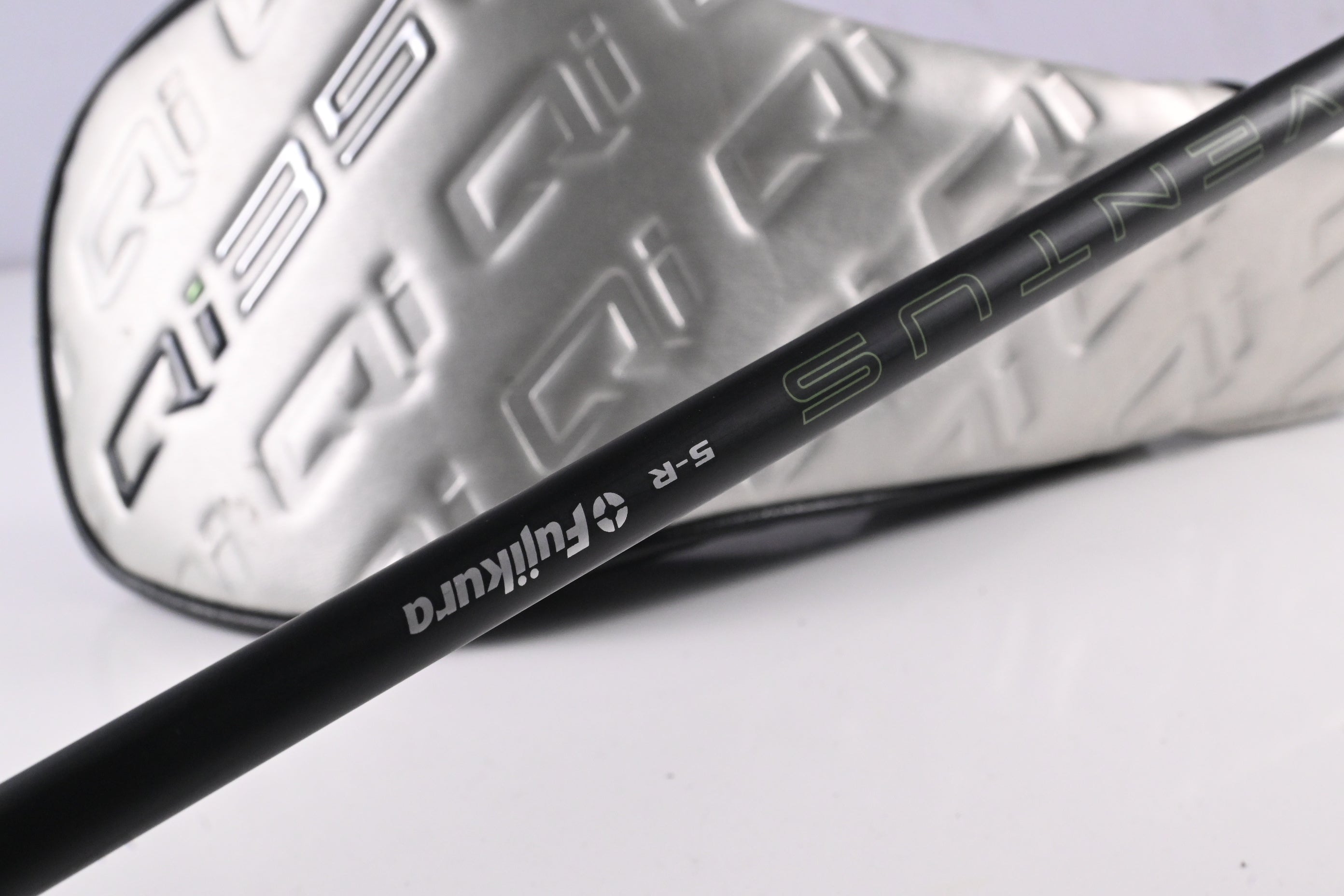 Taylormade Qi35 Driver / 10.5 Degree / Regular Flex Ventus Blue 5 Shaft