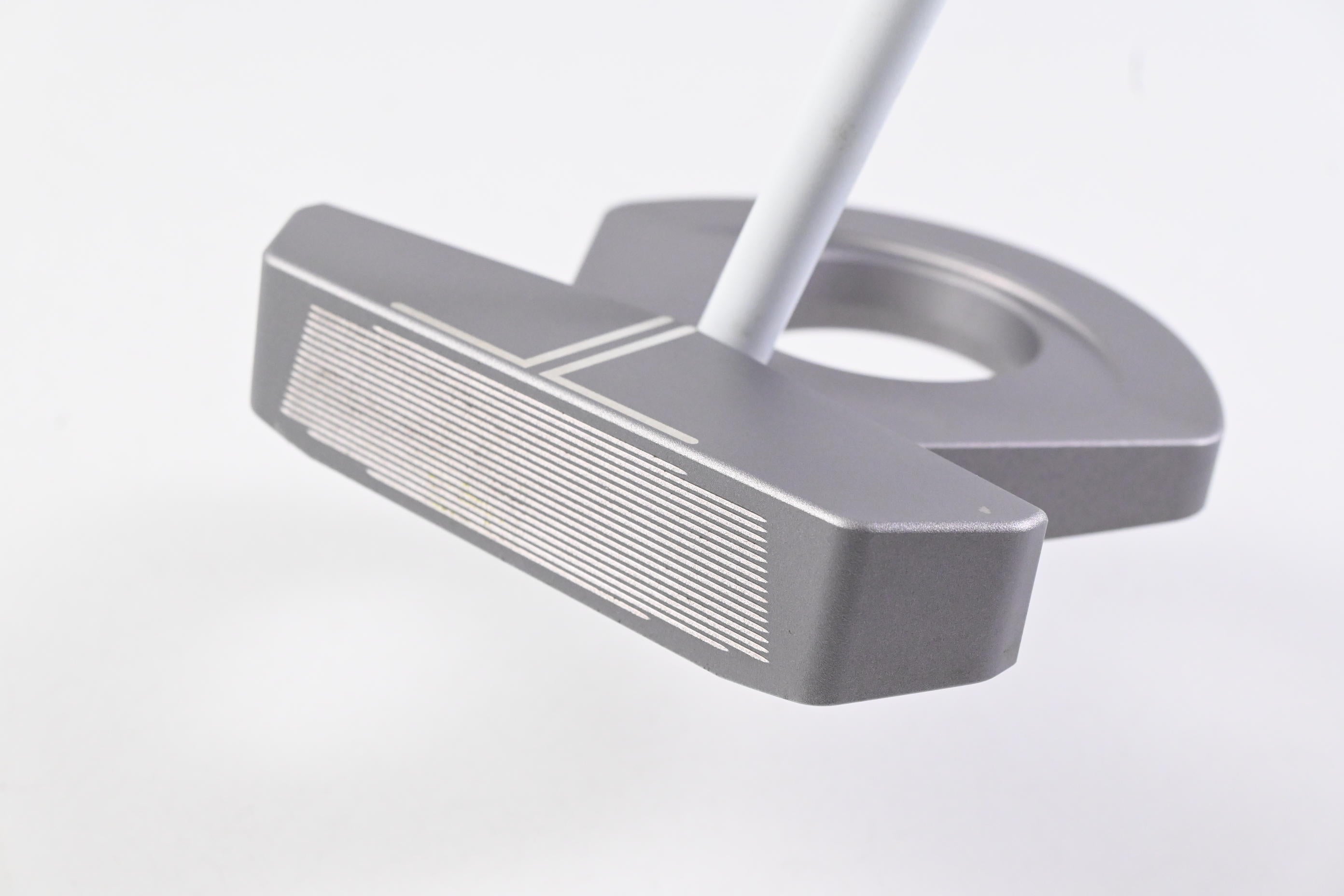 L.A.B Golf Directed Force 3 Putter / 34 Inch / Accra Shaft