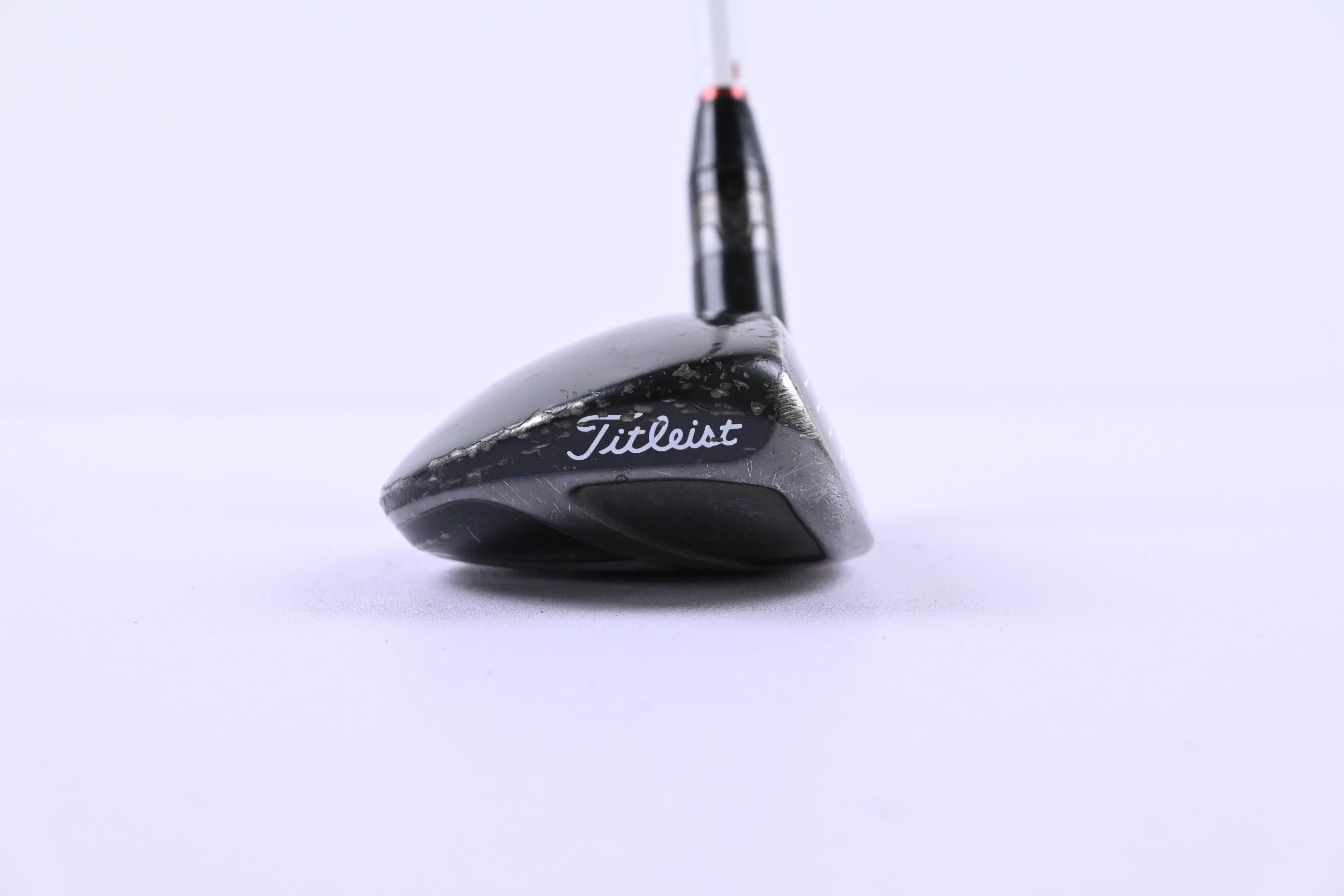 Titleist 910H #3 Hybrid / 21 Degree / Regular Flex Diamana 'ilima 70 Shaft