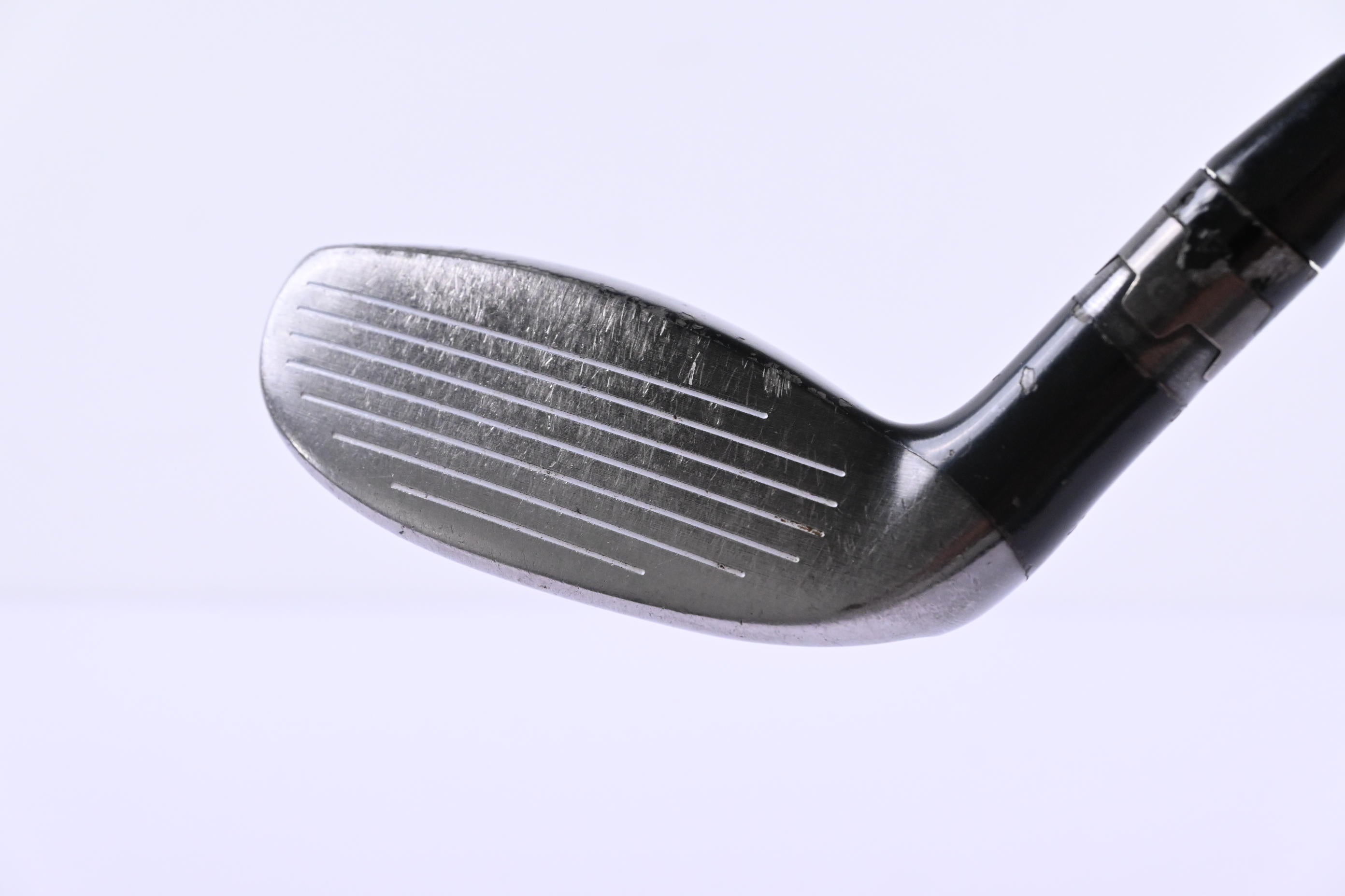 Titleist 910H #3 Hybrid / 21 Degree / Regular Flex Diamana 'ilima 70 Shaft