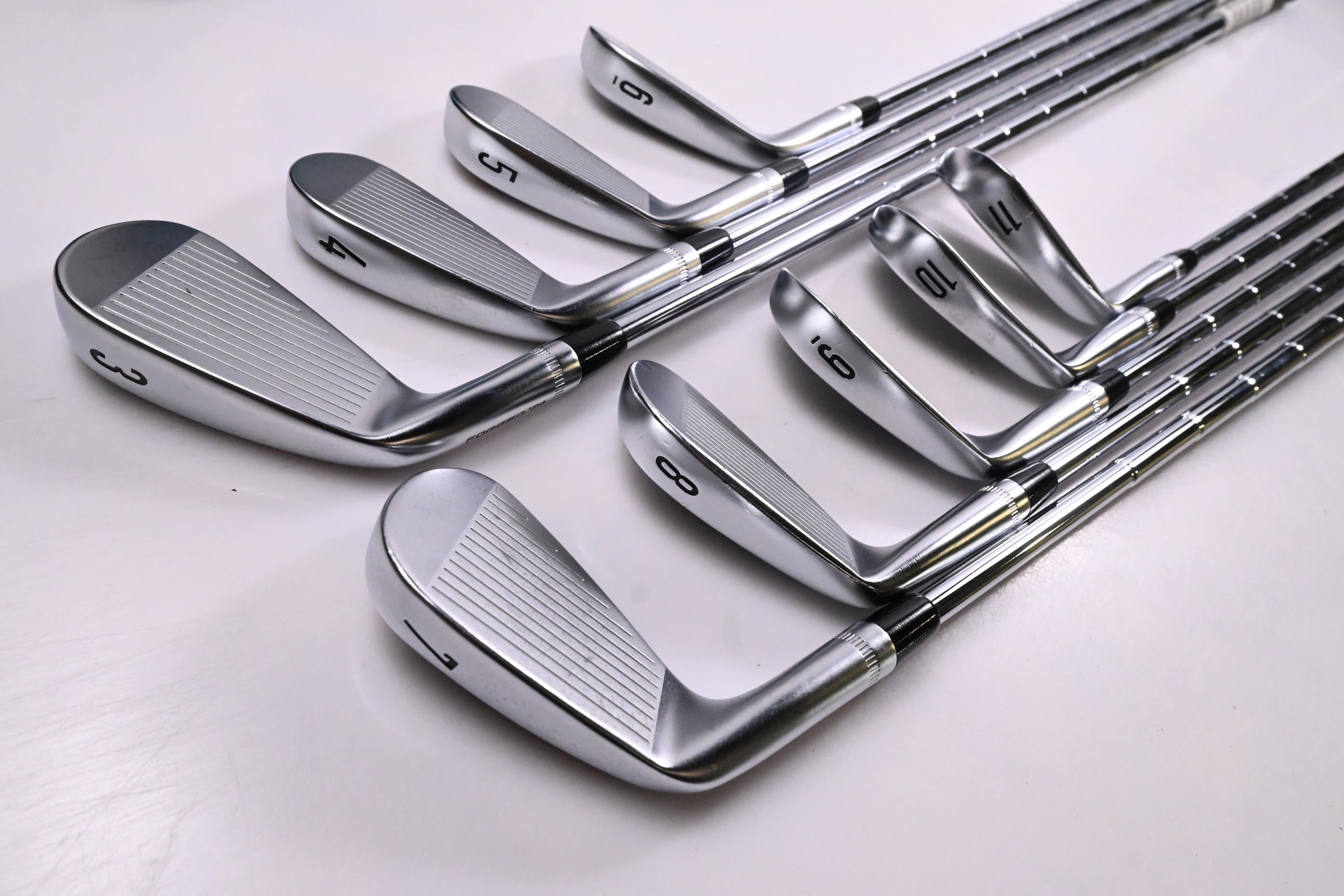 Callaway Apex CB/MB 24 Irons / 3-PW+GW / X-Flex Dynamic Gold Mid 115 X100