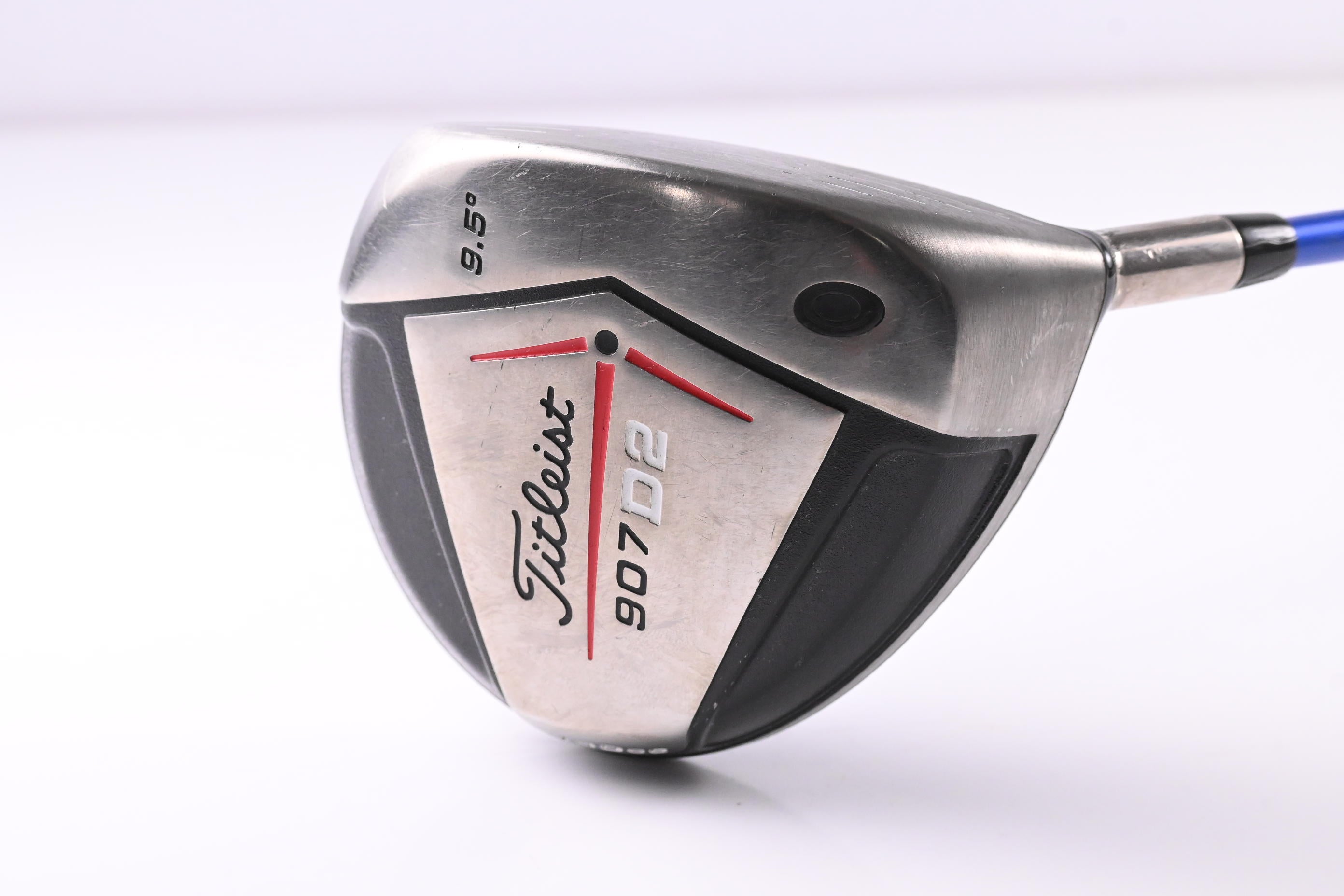 Titleist 907 D2 Driver / 9.5 Degree / Stiff Flex Grafalloy Blue Shaft